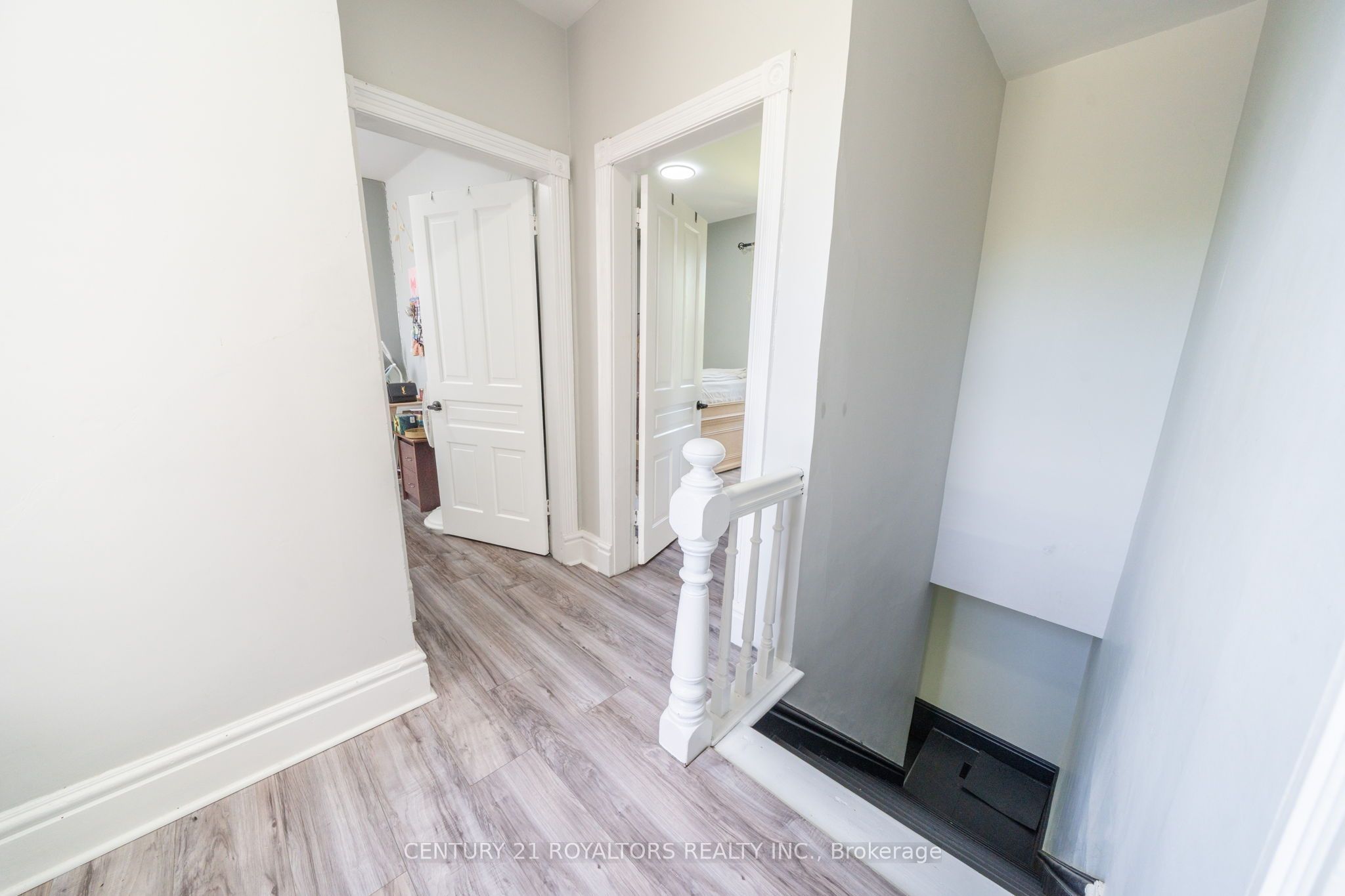 5112 King Street Property Photo 21