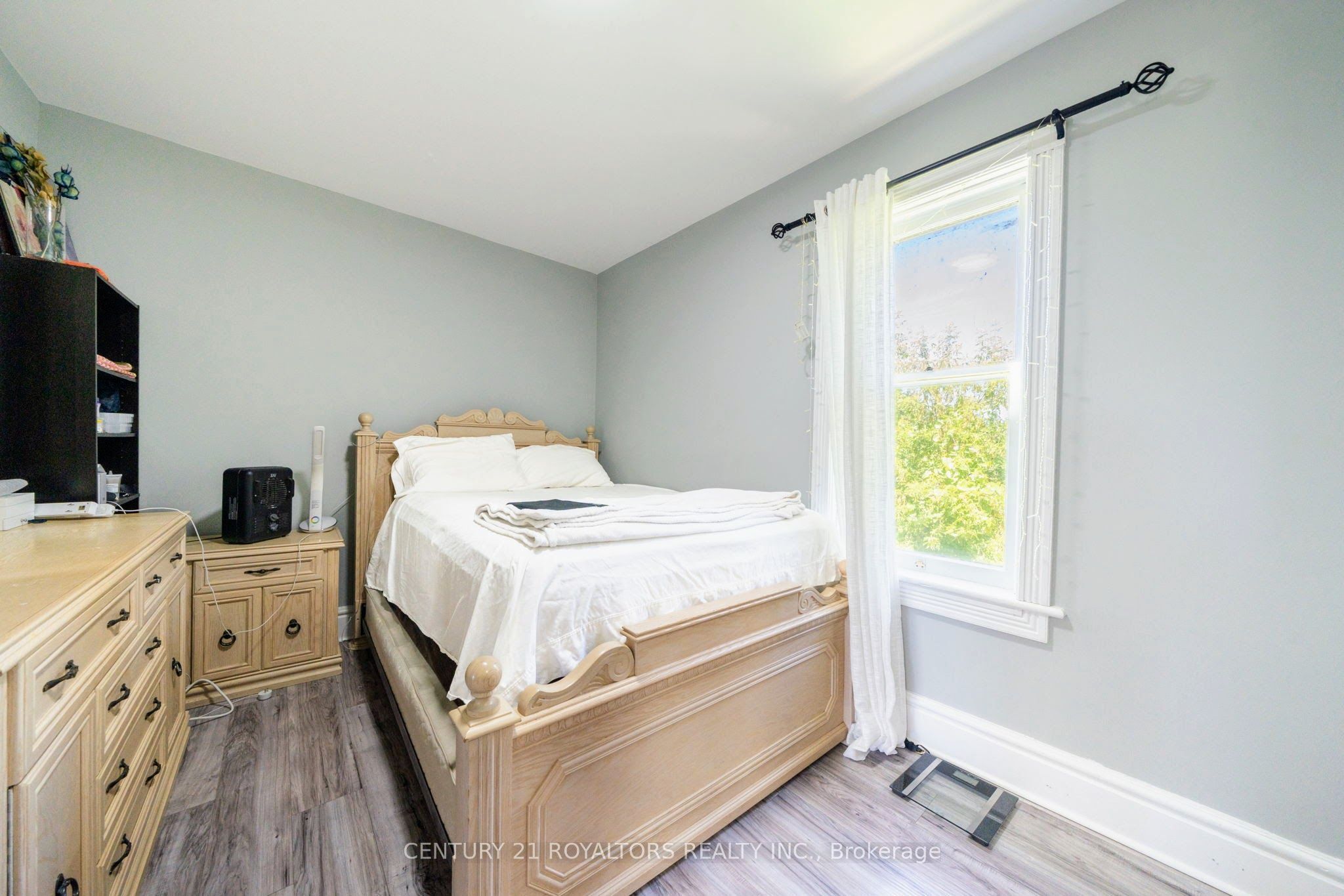 5112 King Street Property Photo 24