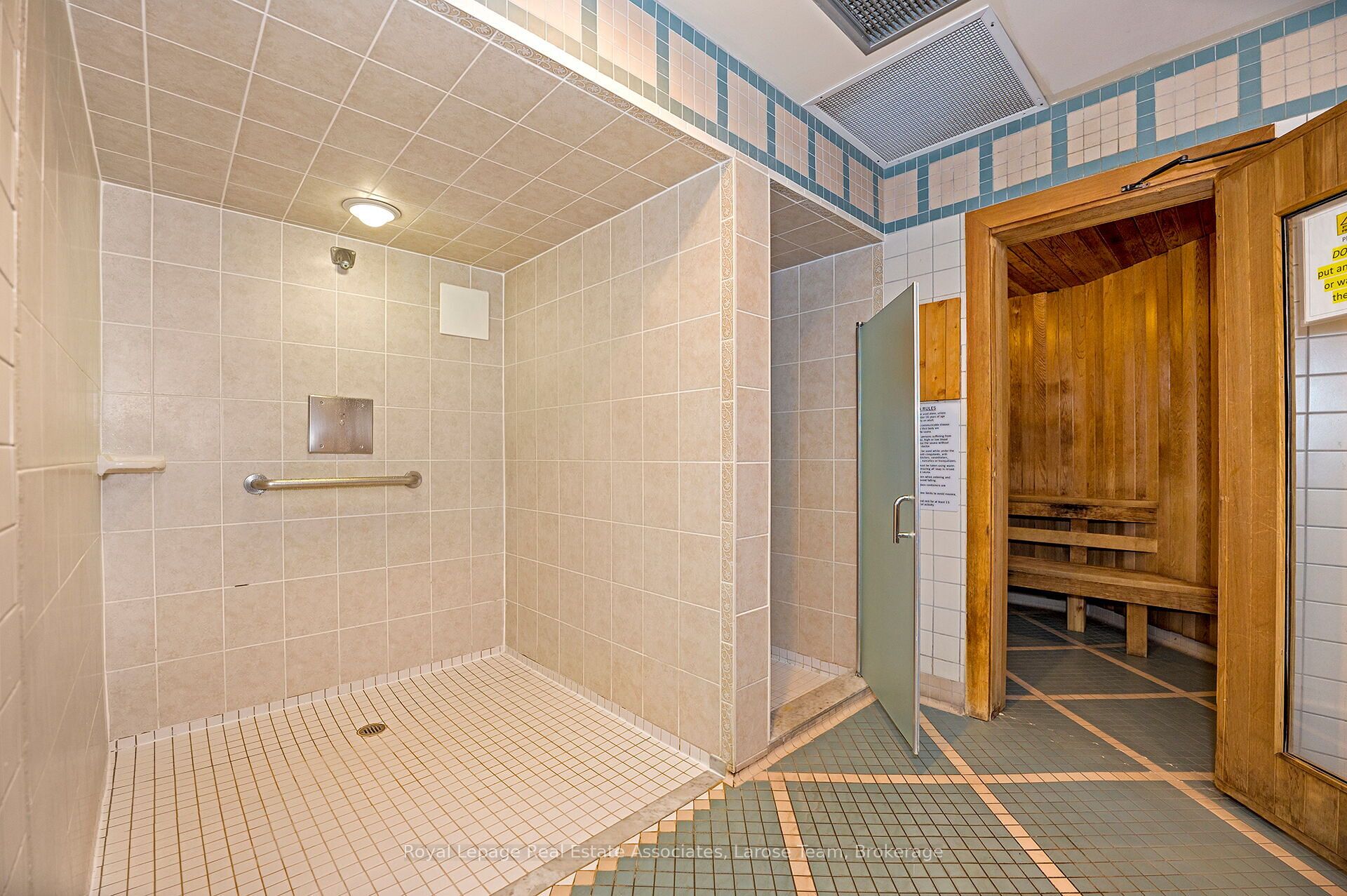 55 Elm Drive W Ph02 Property Photo 25