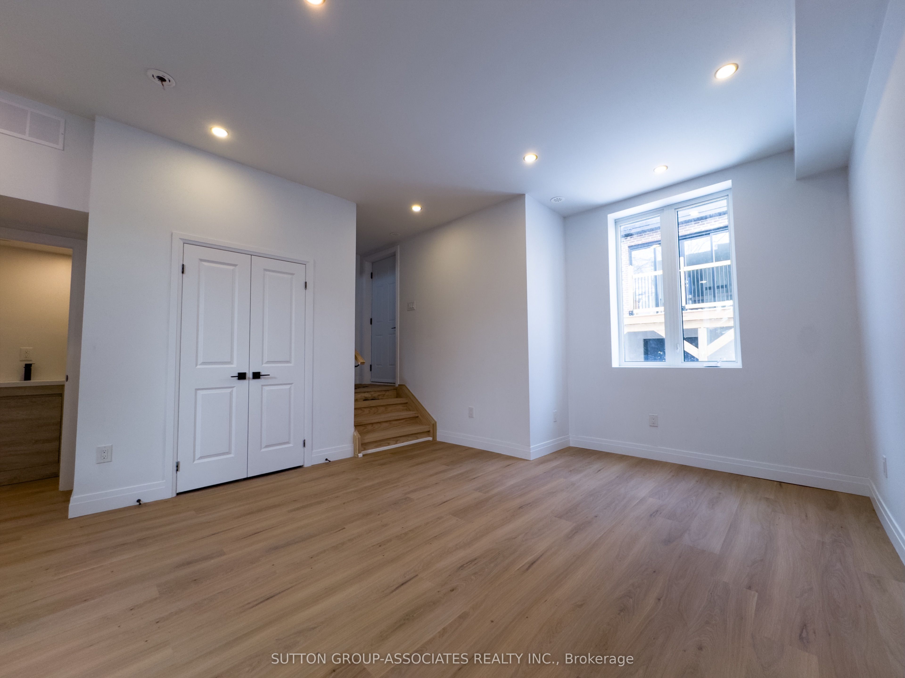 62 Hartley Avenue Laneway Property Photo 2