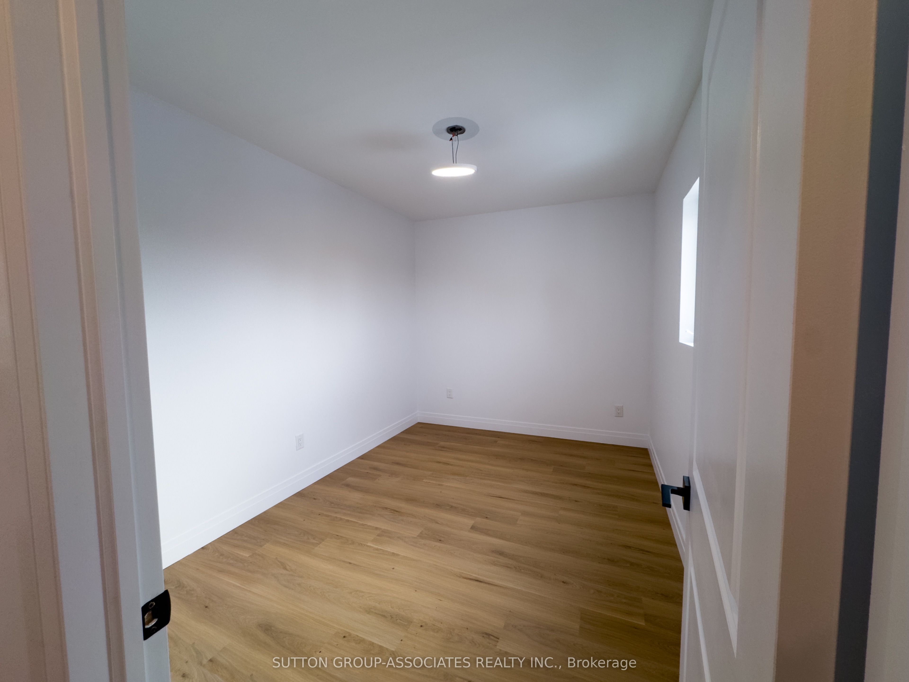 62 Hartley Avenue Laneway Property Photo 7
