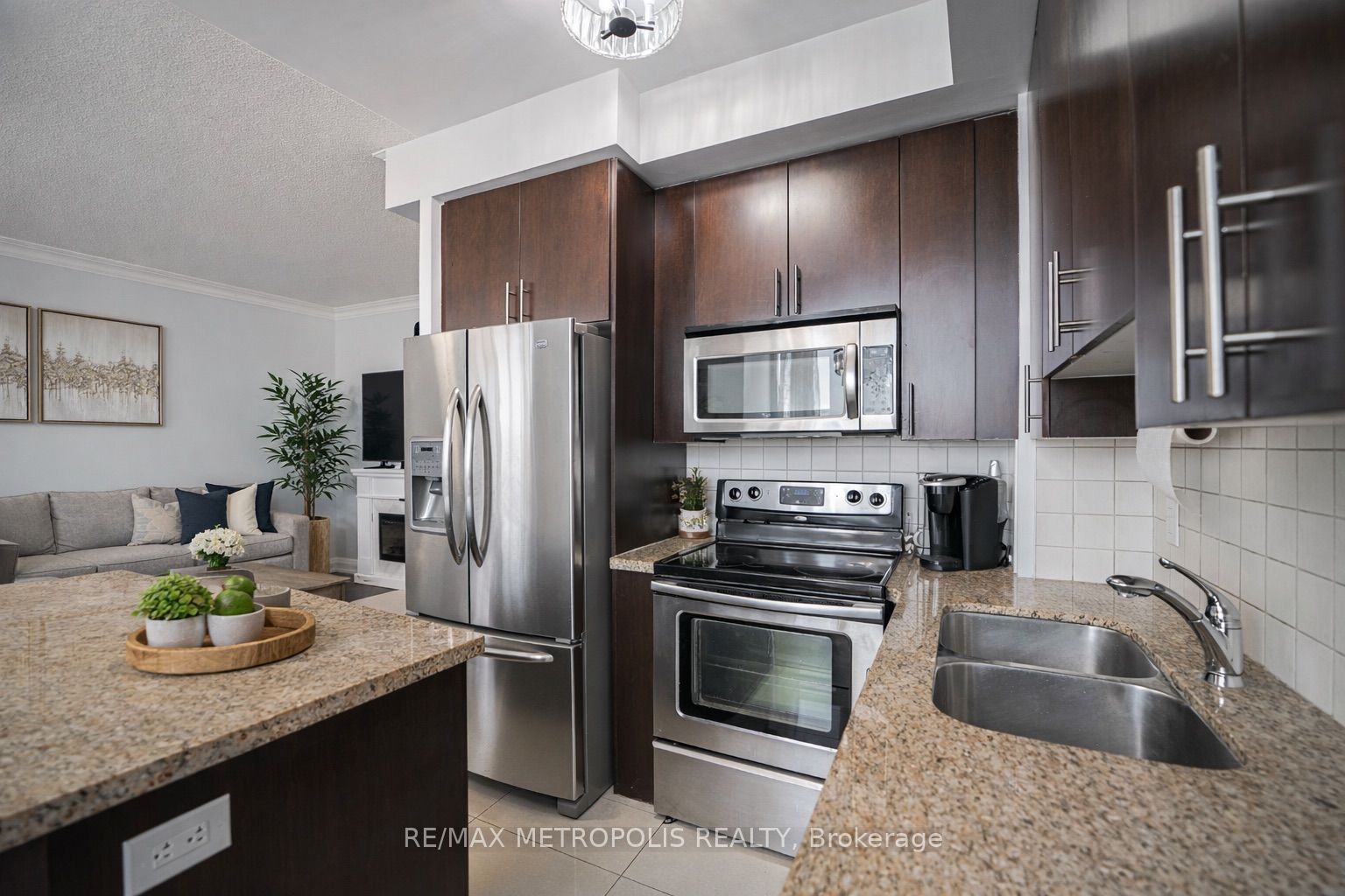 1070 Sheppard Avenue W Ph16 Property Photo 5