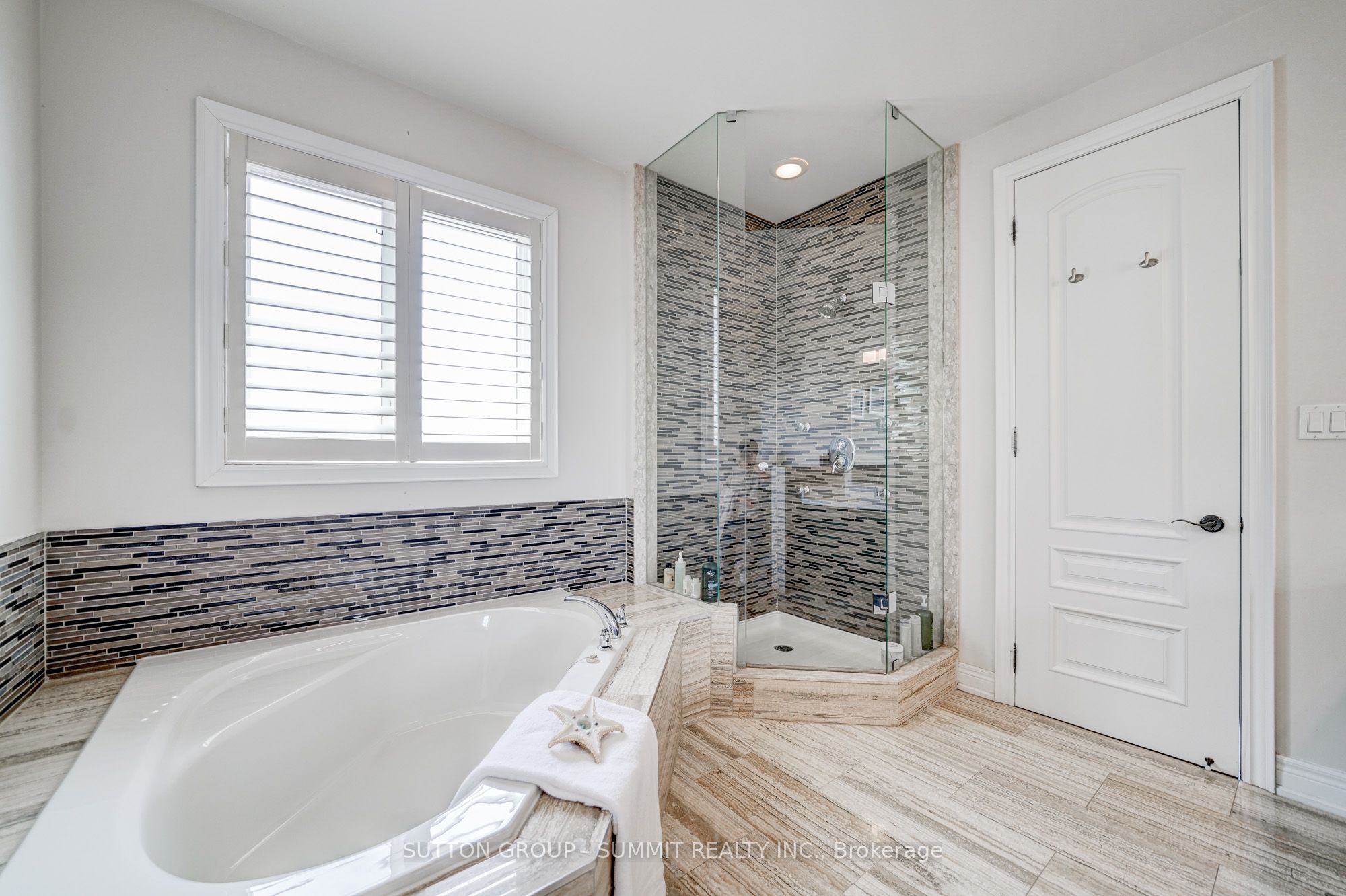 6 Flanders Road Property Photo 27