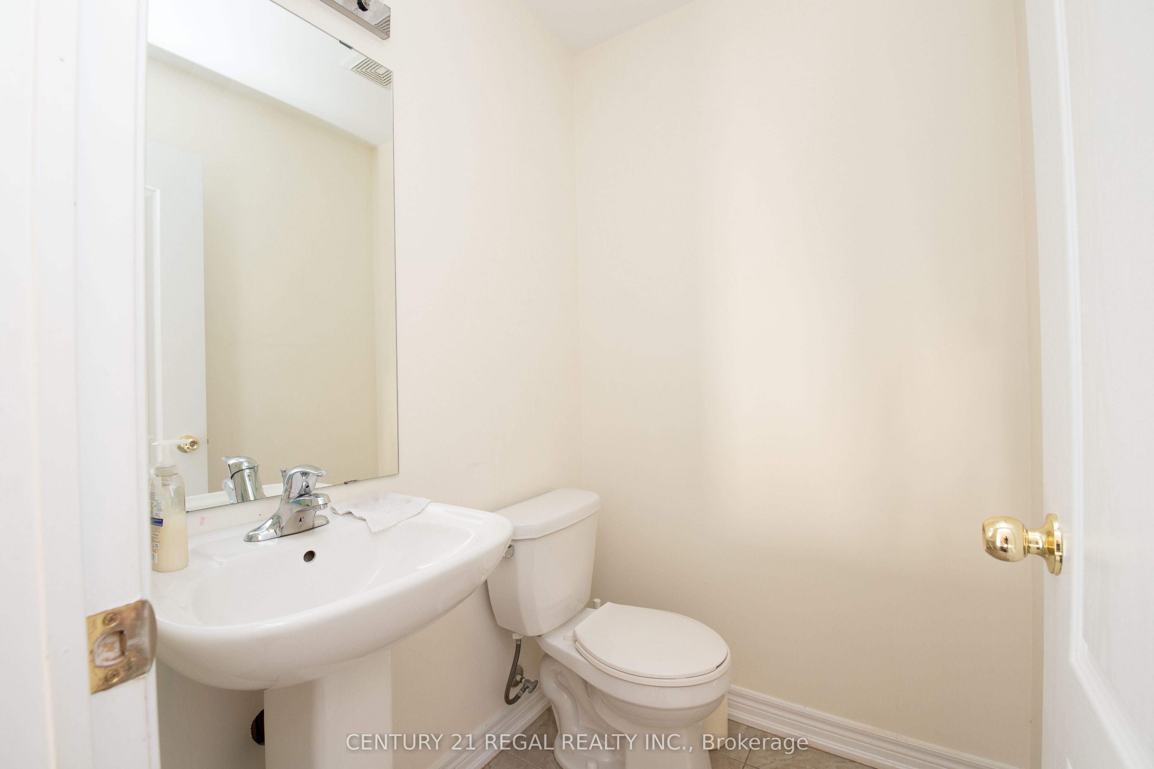 43 Tollgate Street Upper Property Photo 6