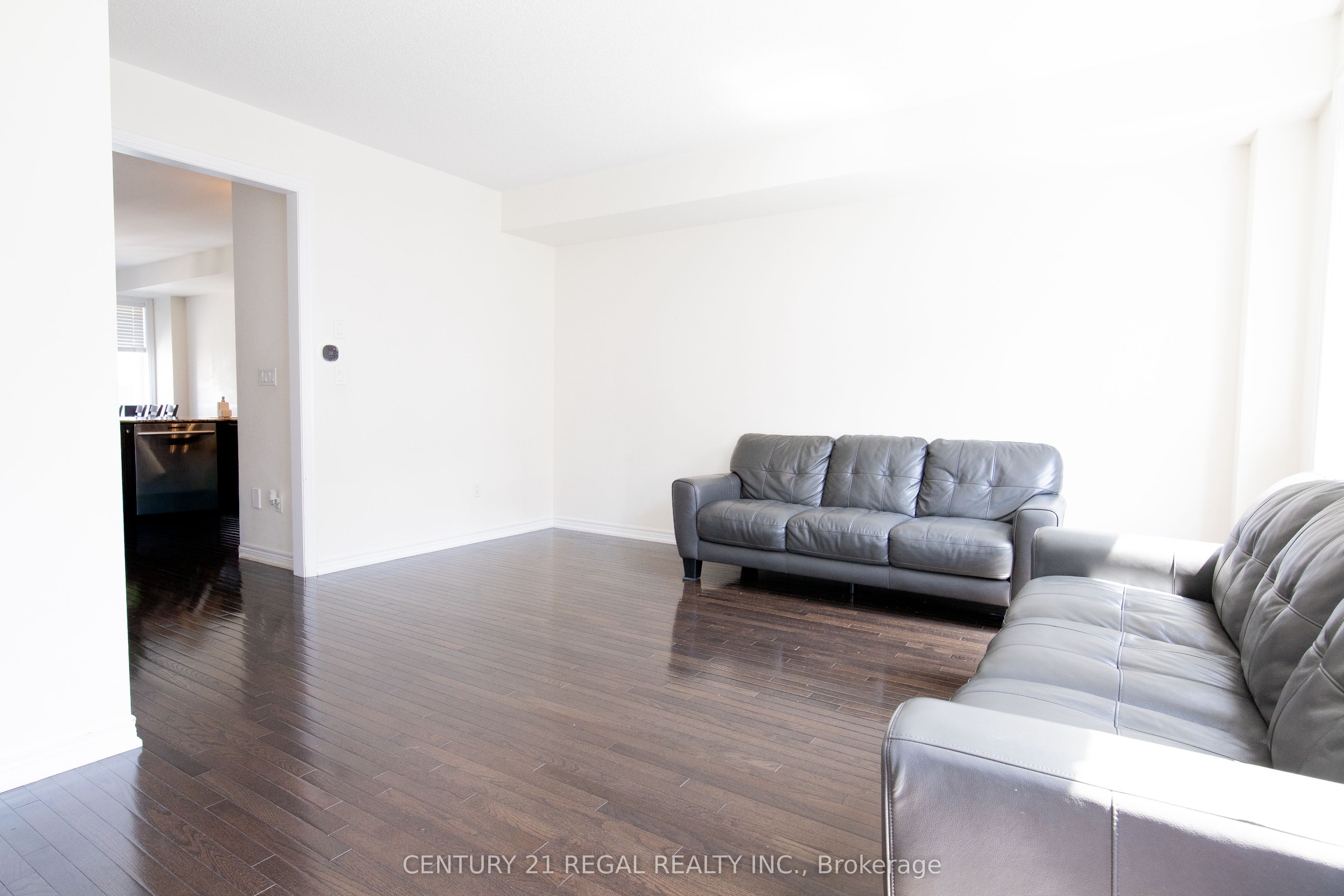 43 Tollgate Street Upper Property Photo 11