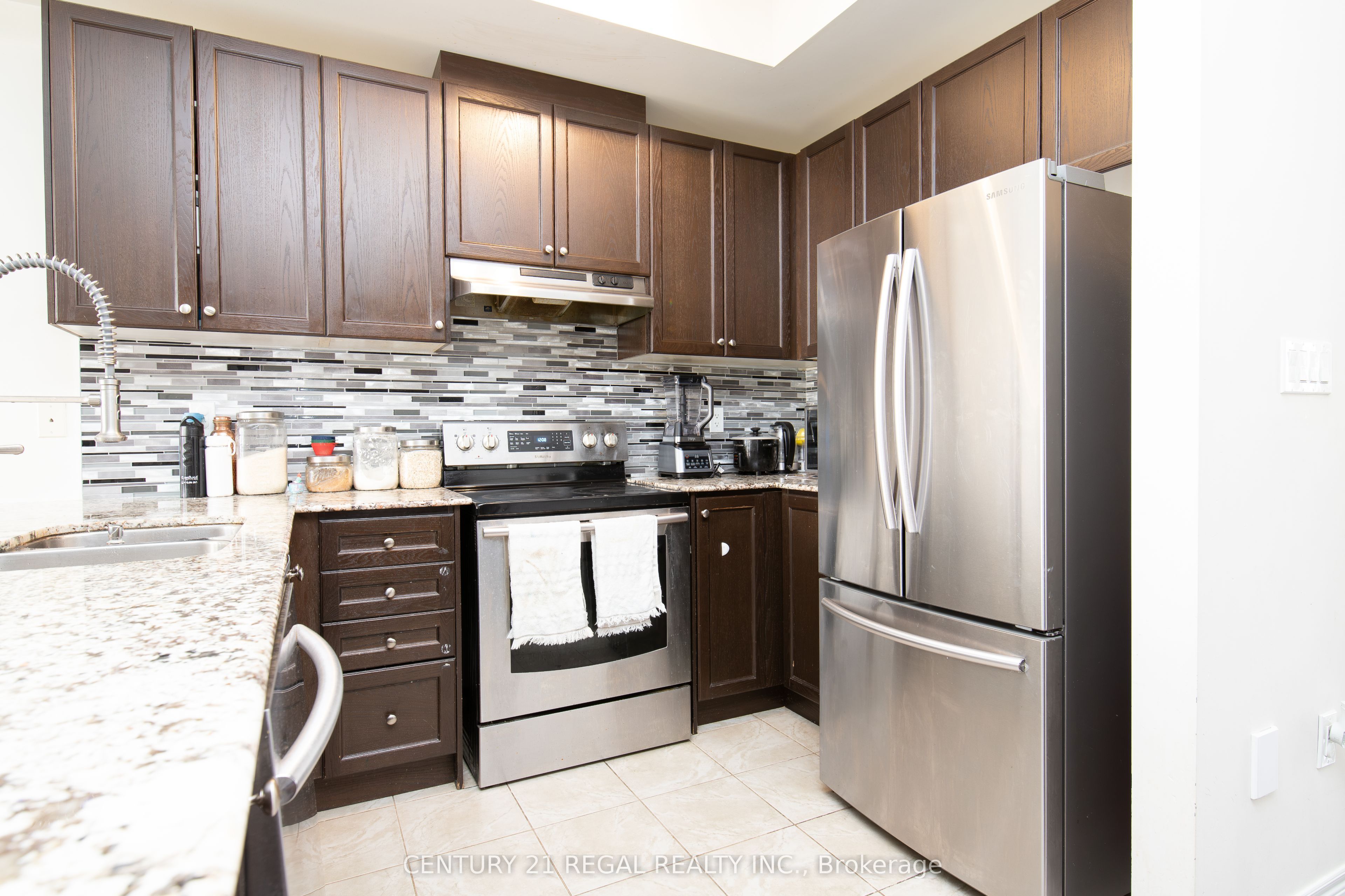 43 Tollgate Street Upper Property Photo 14