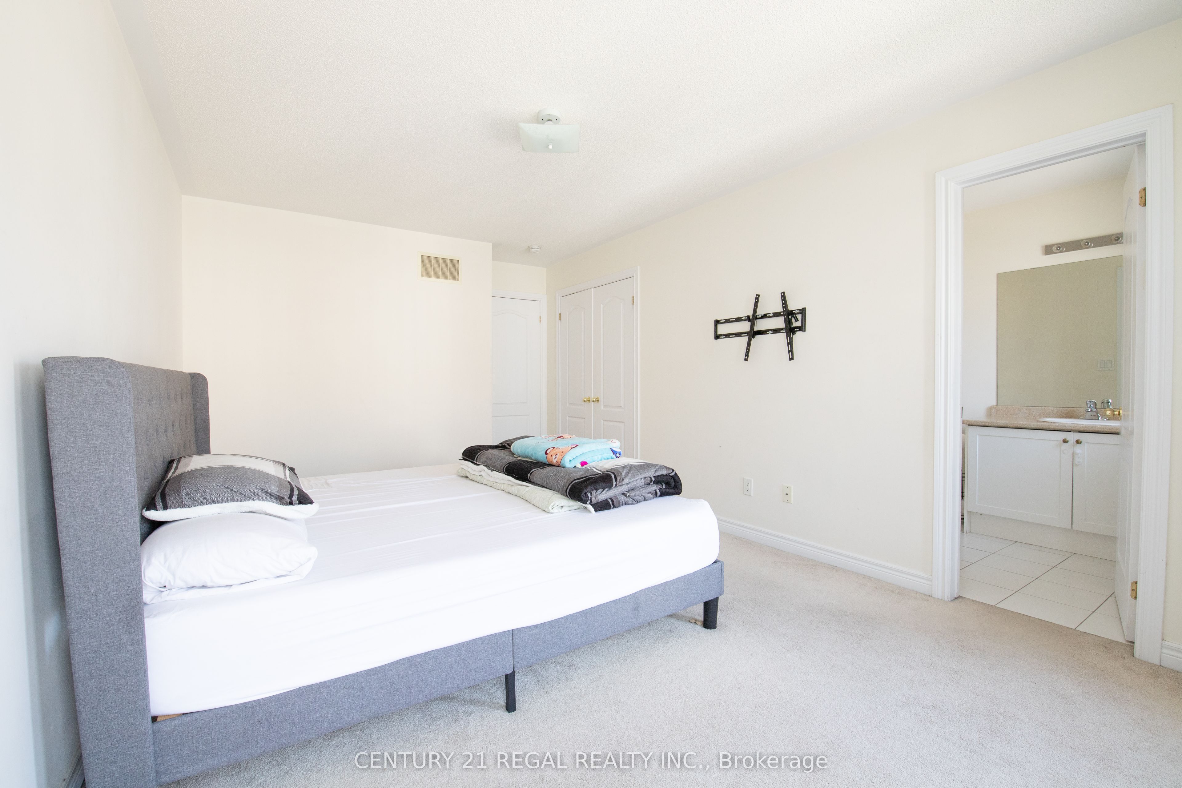 43 Tollgate Street Upper Property Photo 25