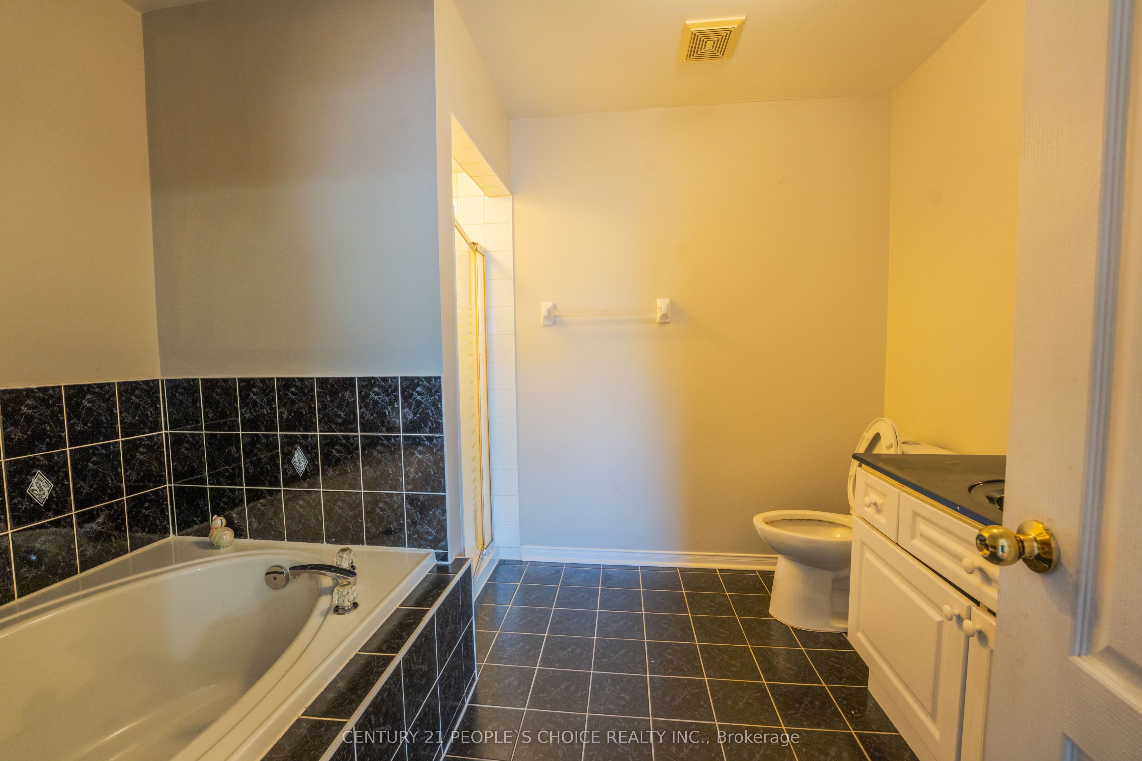 21 Cordgrass Crescent Property Photo 27