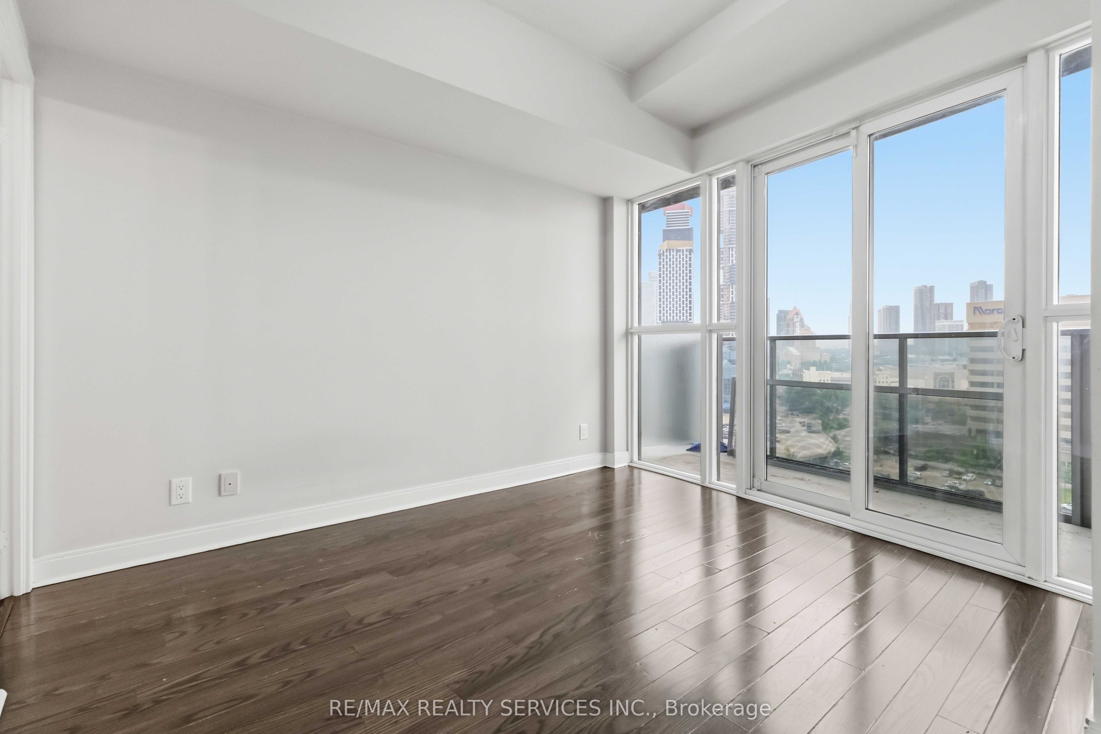 60 Absolute Avenue 1405 Property Photo 22