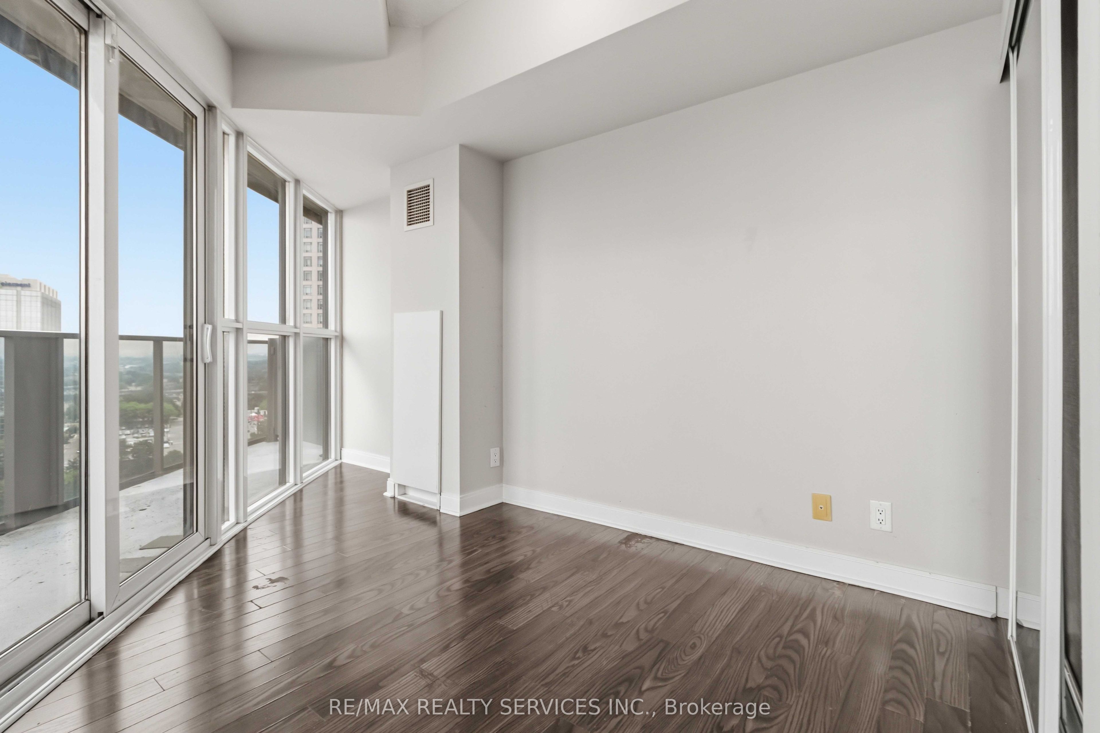 60 Absolute Avenue 1405 Property Photo 26