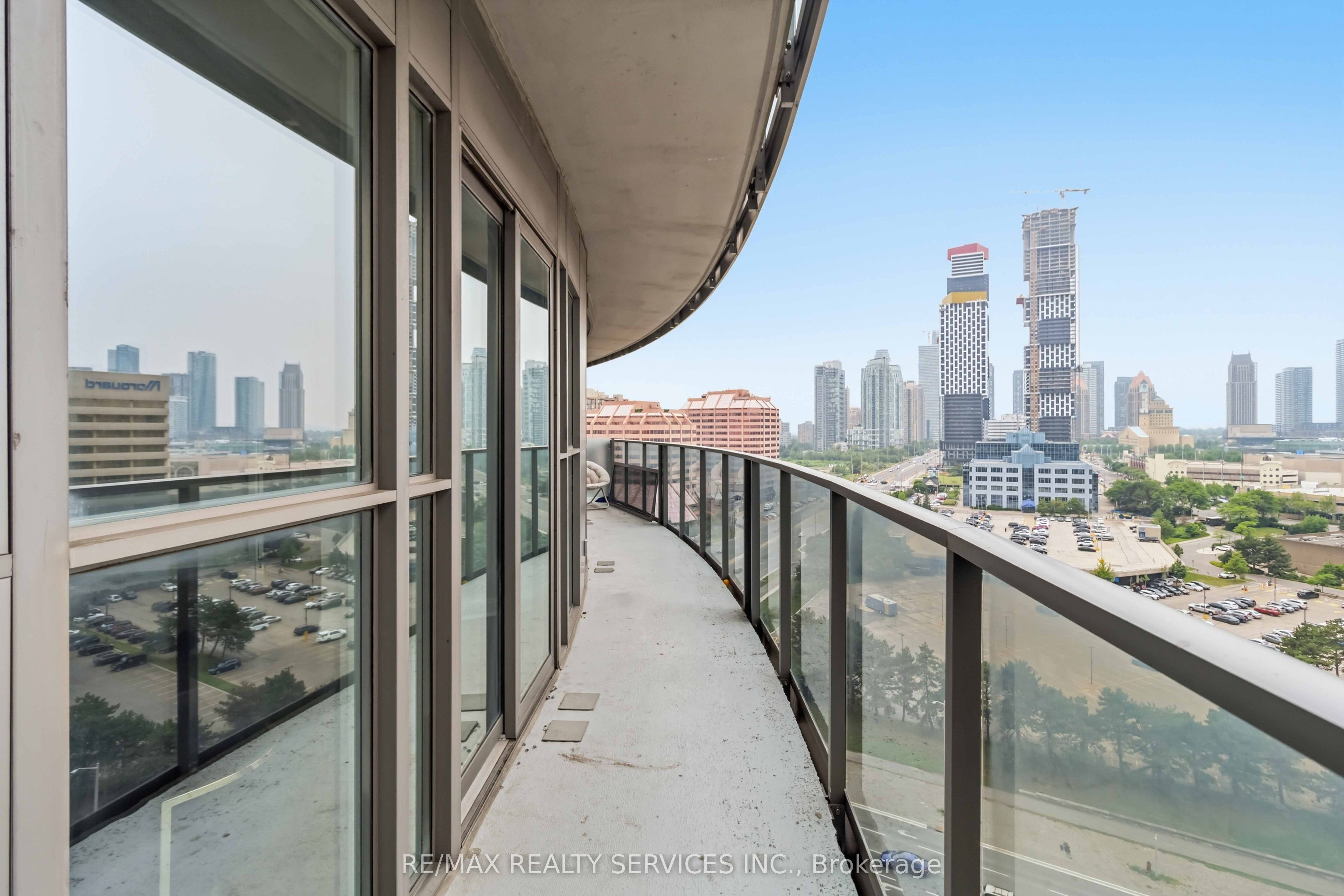 60 Absolute Avenue 1405 Property Photo 29