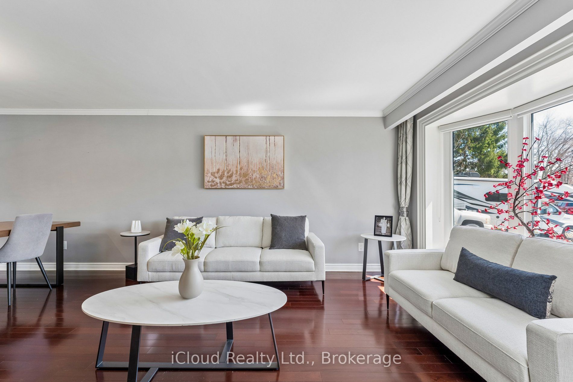 43 Ferndale Crescent Property Photo 6