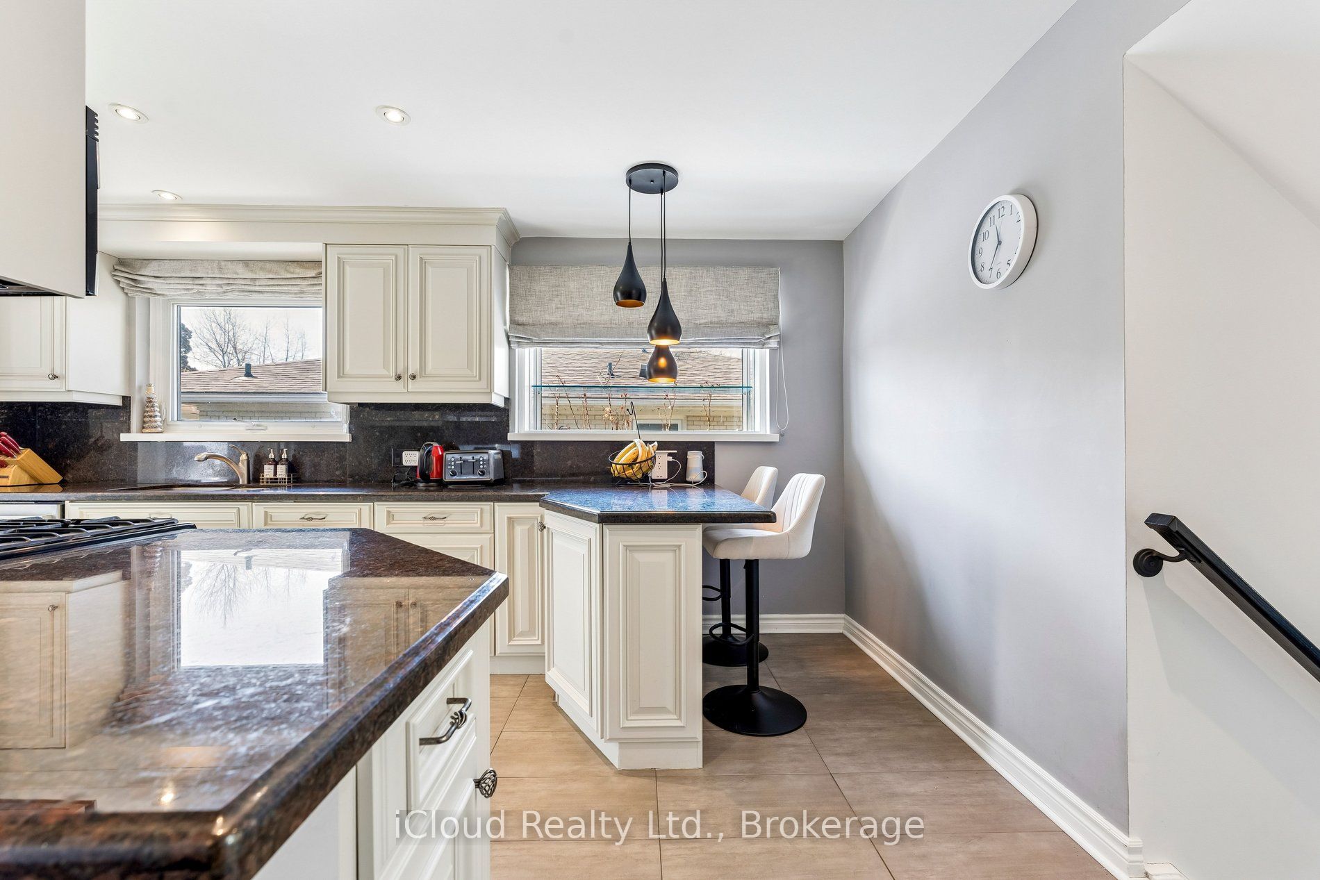 43 Ferndale Crescent Property Photo 10