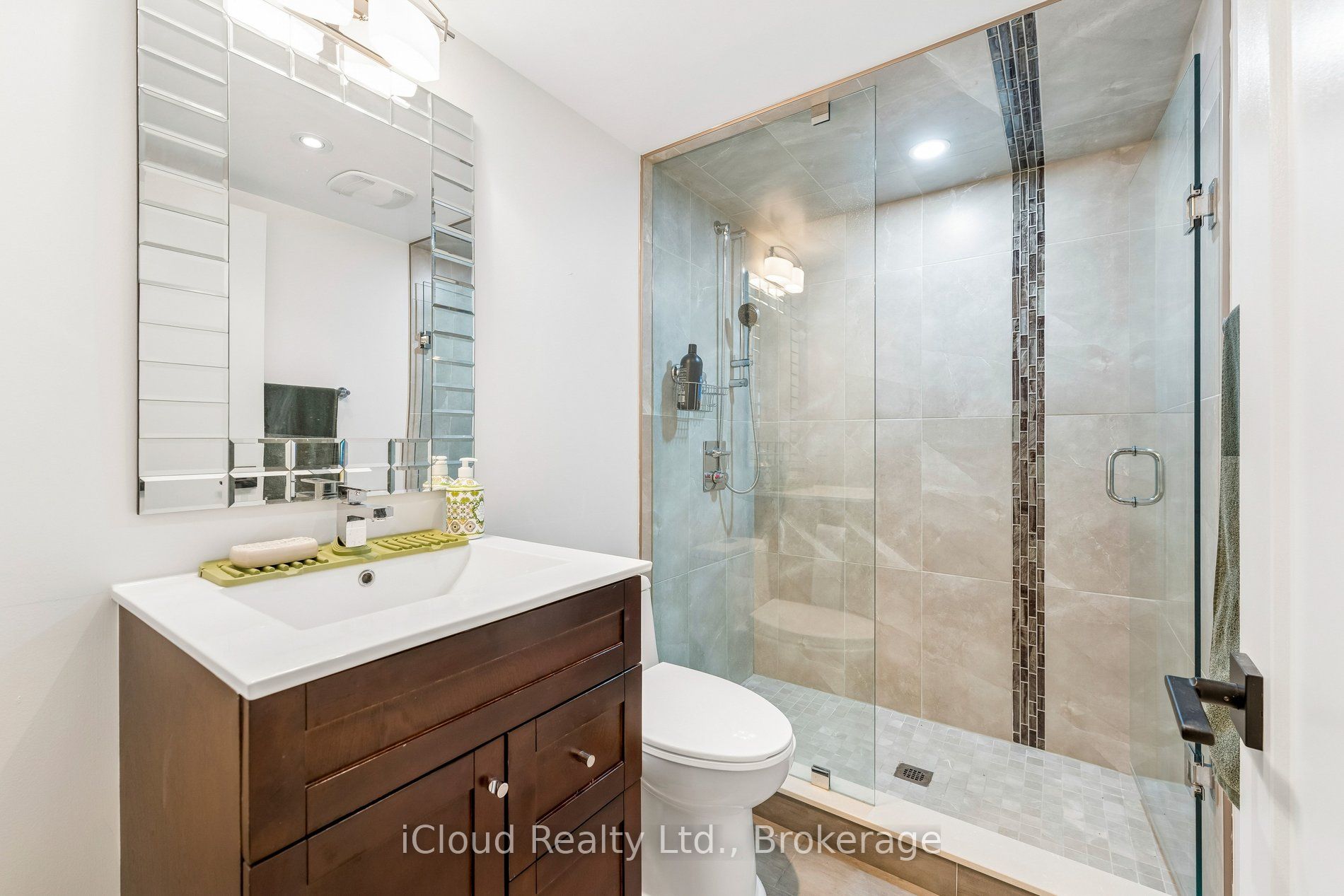 43 Ferndale Crescent Property Photo 23
