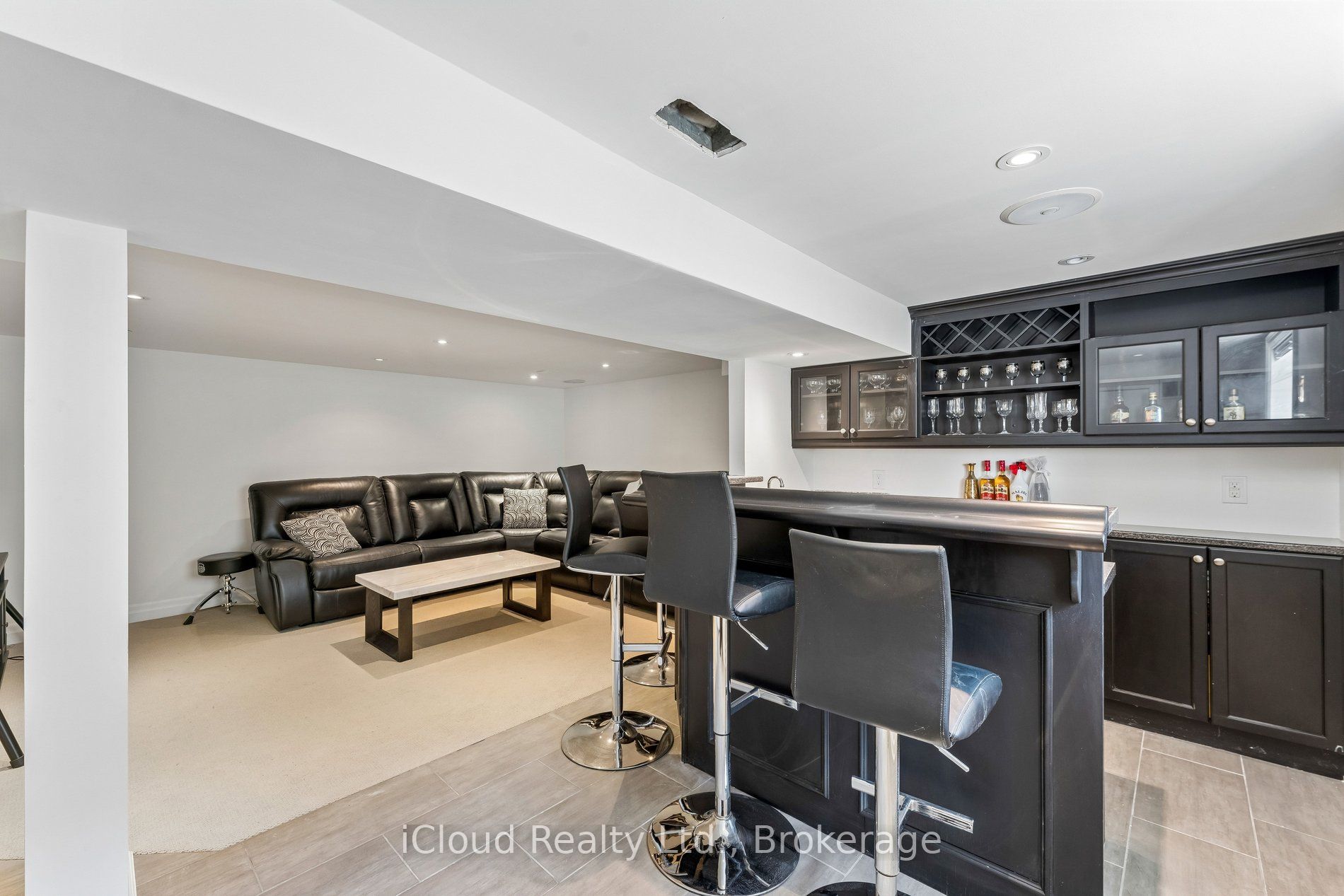 43 Ferndale Crescent Property Photo 30