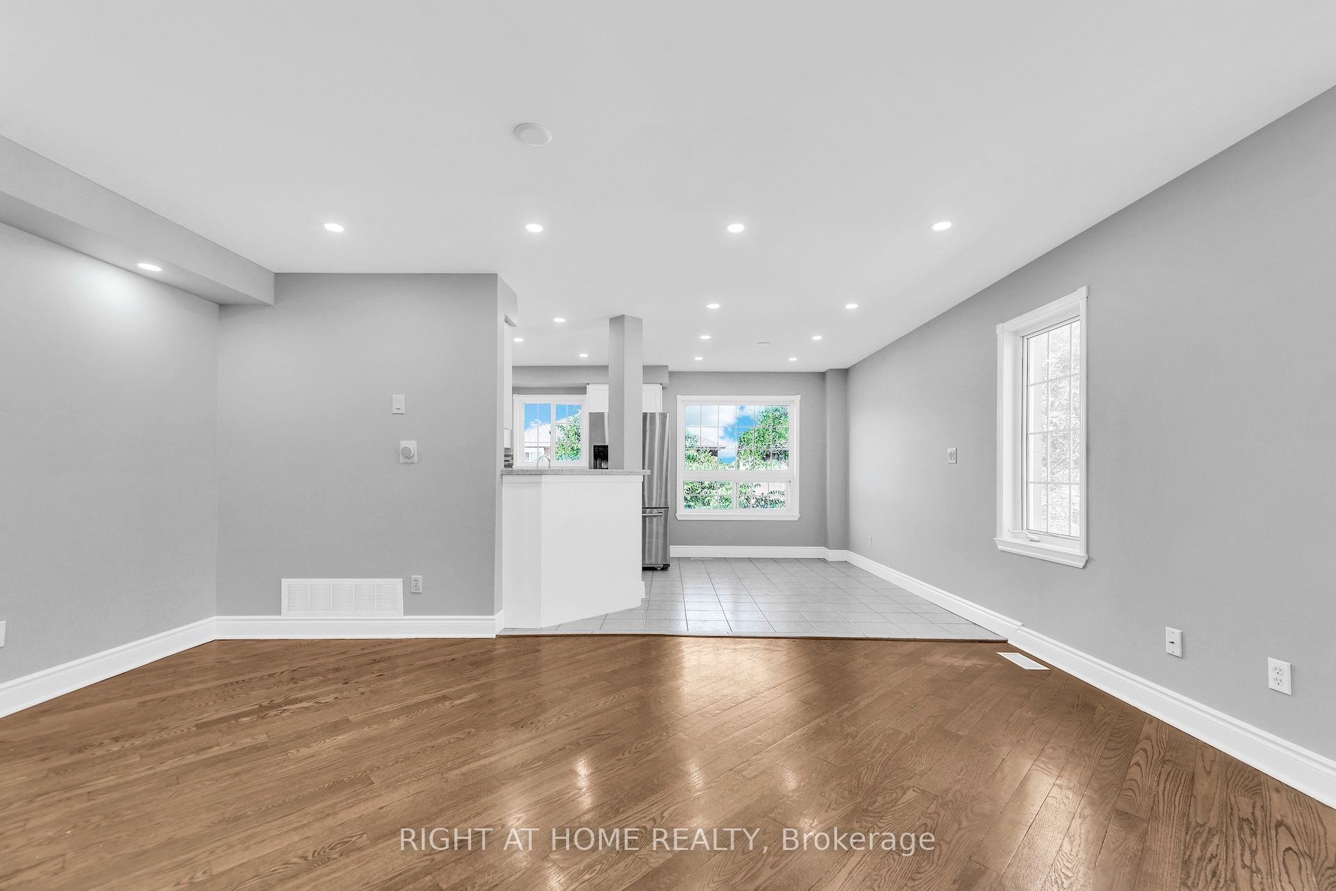 5260 Mcfarren Boulevard 7 Property Photo 4