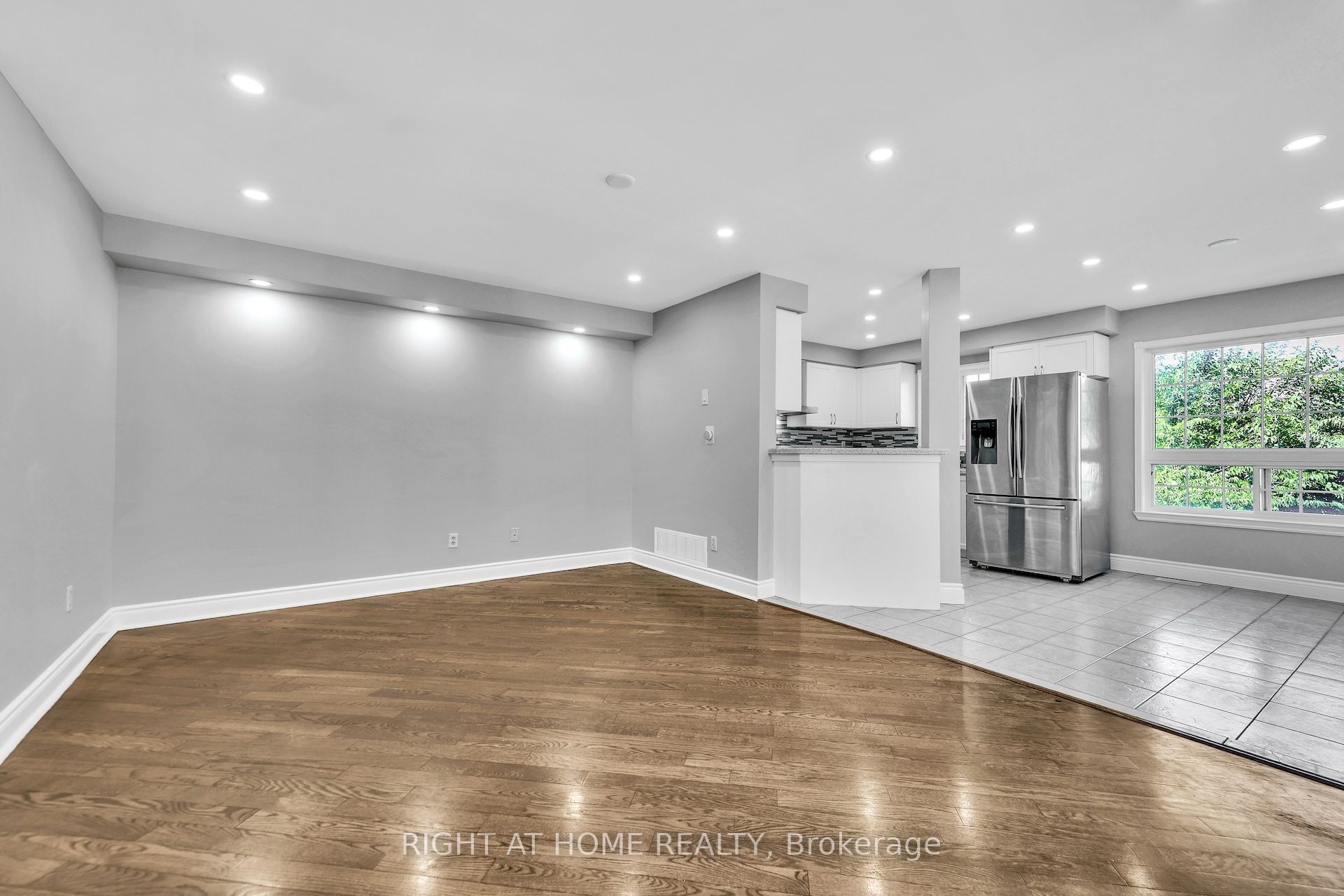 5260 Mcfarren Boulevard 7 Property Photo 6