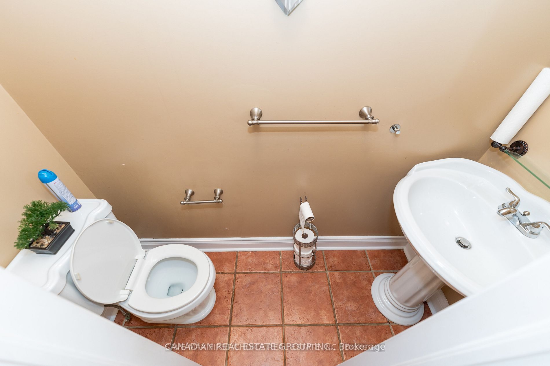 10 Chipmunk Crescent Property Photo 17