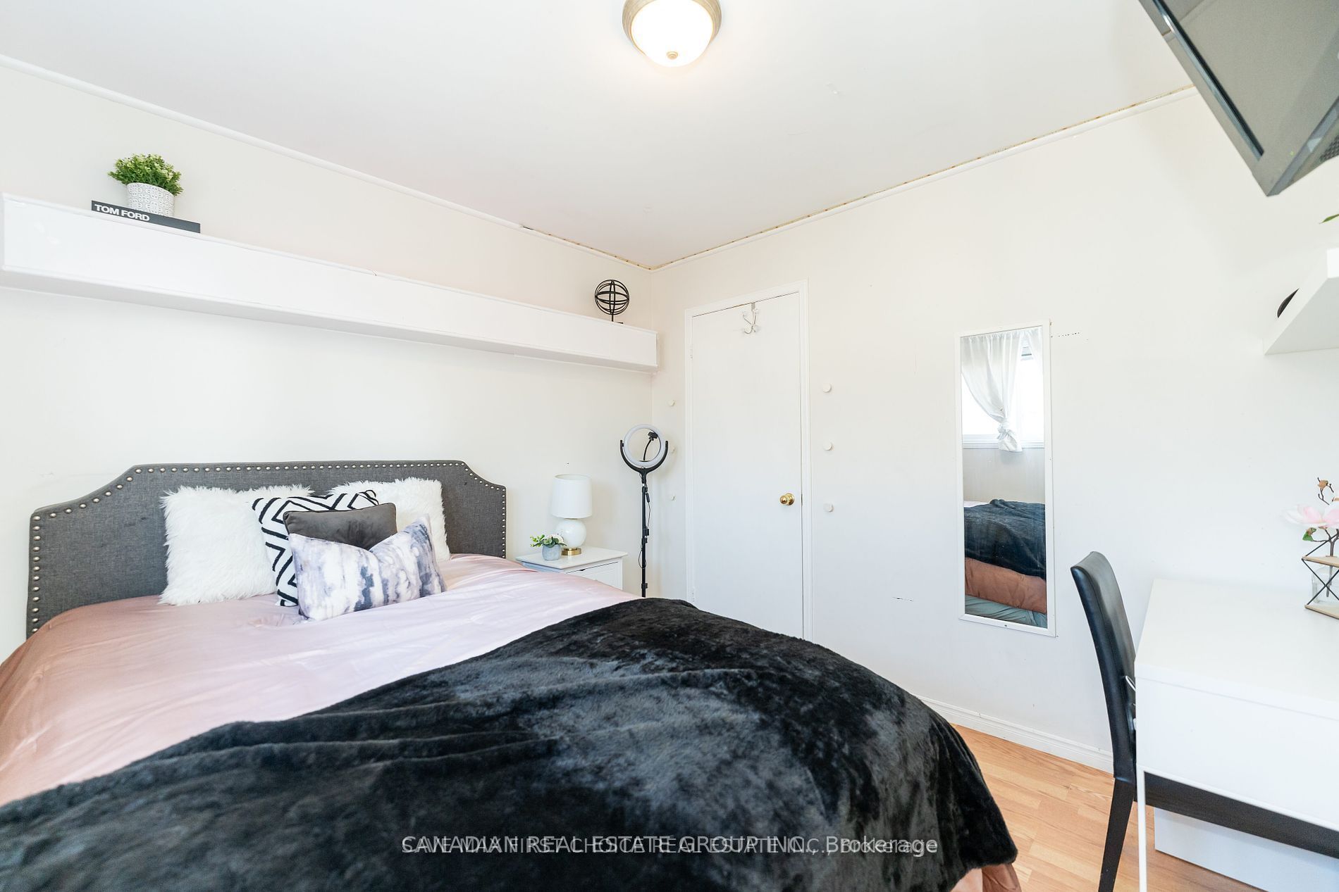 10 Chipmunk Crescent Property Photo 28