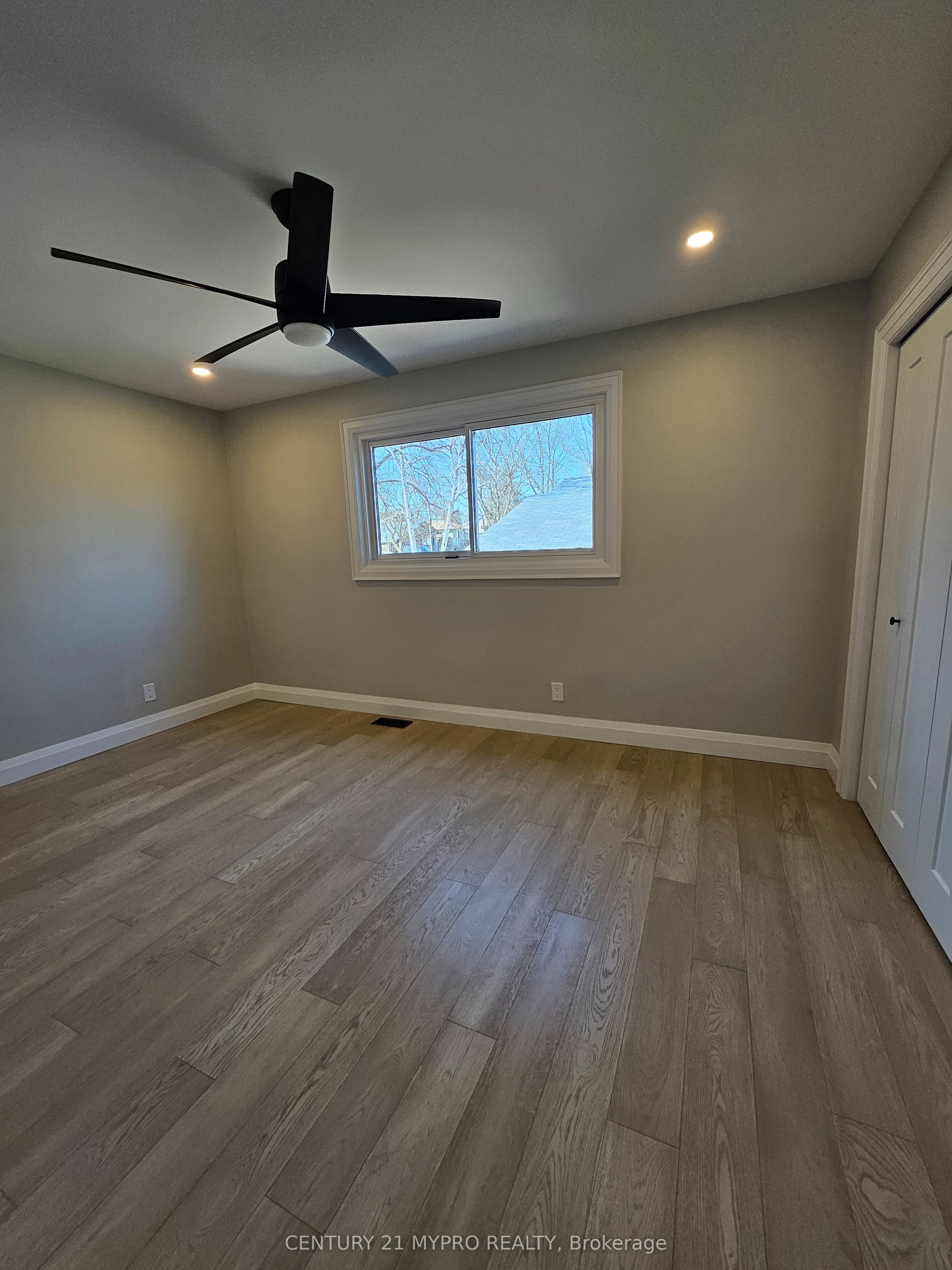 2135 Cobblestone Drive Property Photo 11
