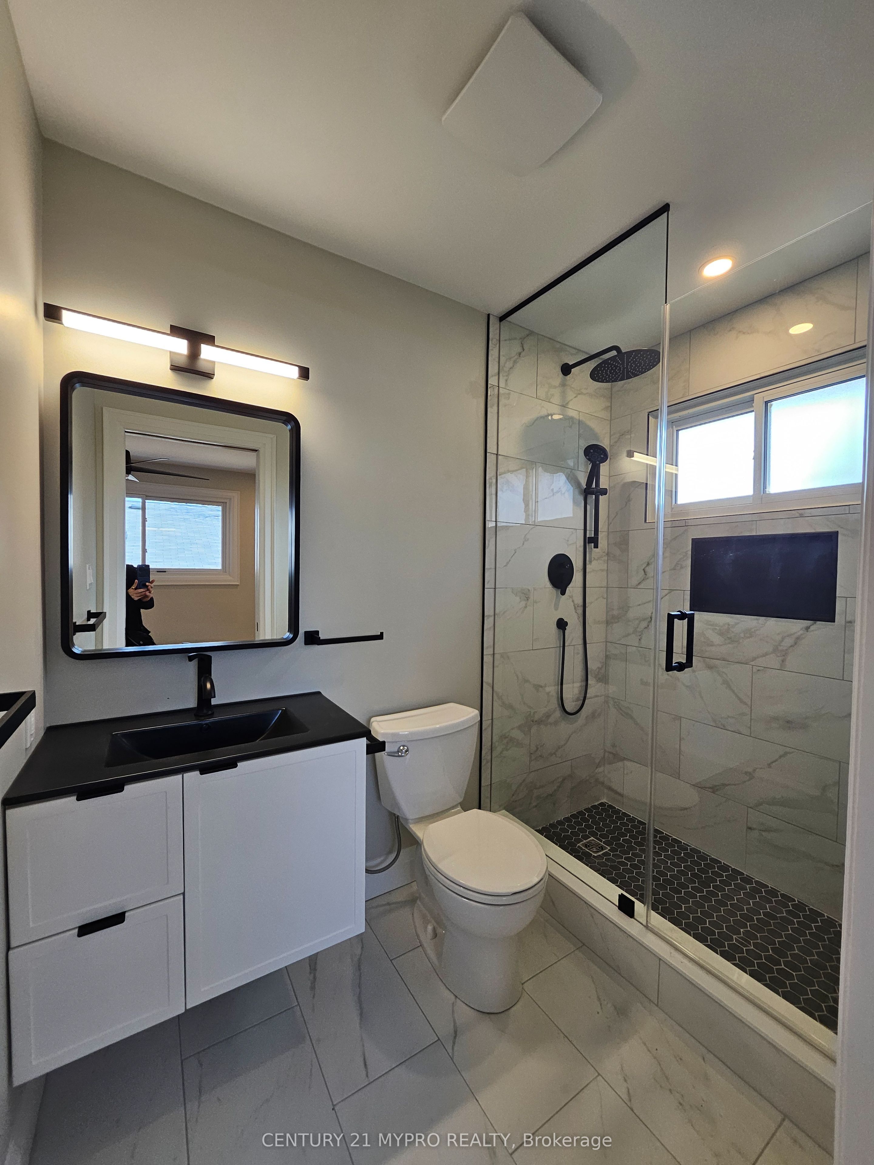 2135 Cobblestone Drive Property Photo 13