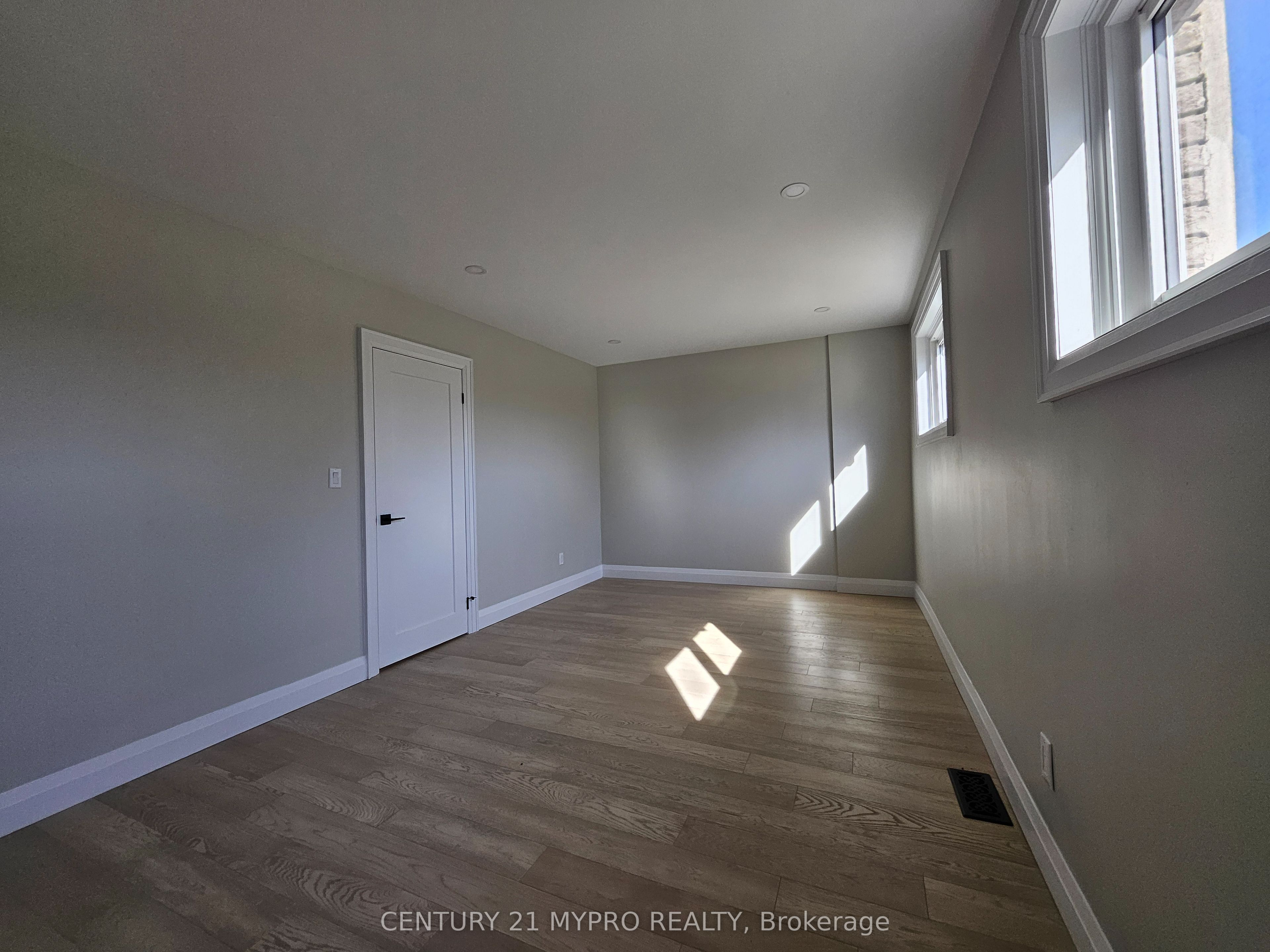2135 Cobblestone Drive Property Photo 20