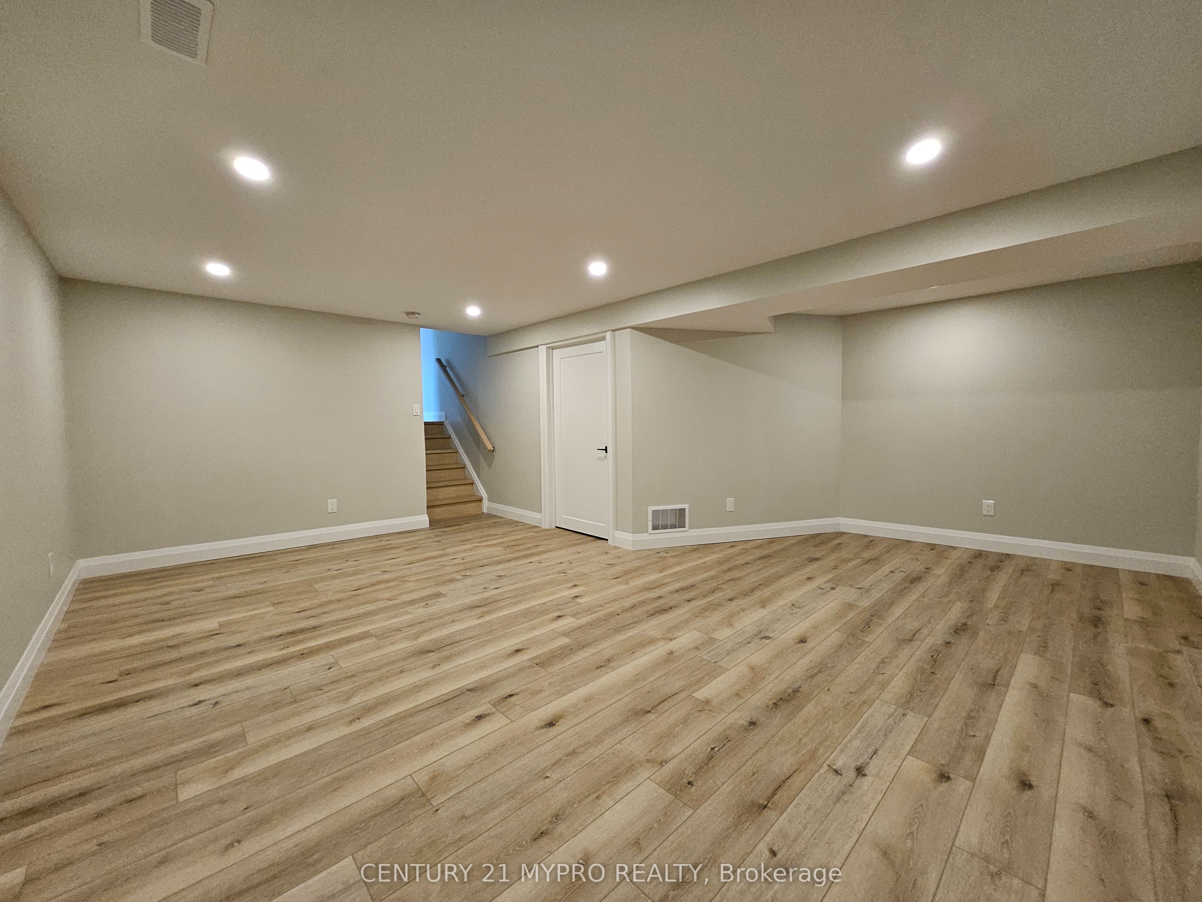 2135 Cobblestone Drive Property Photo 23