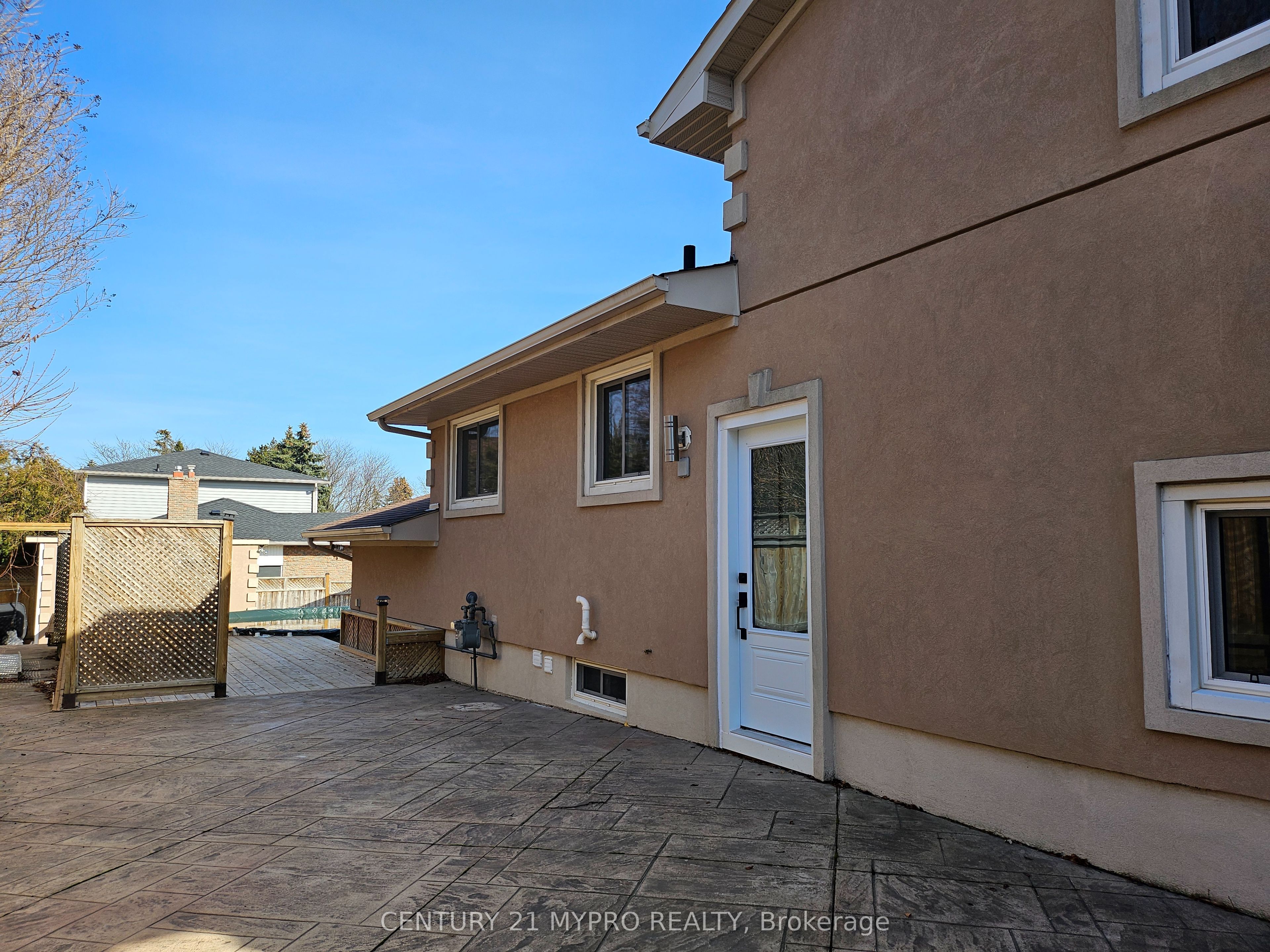 2135 Cobblestone Drive Property Photo 25