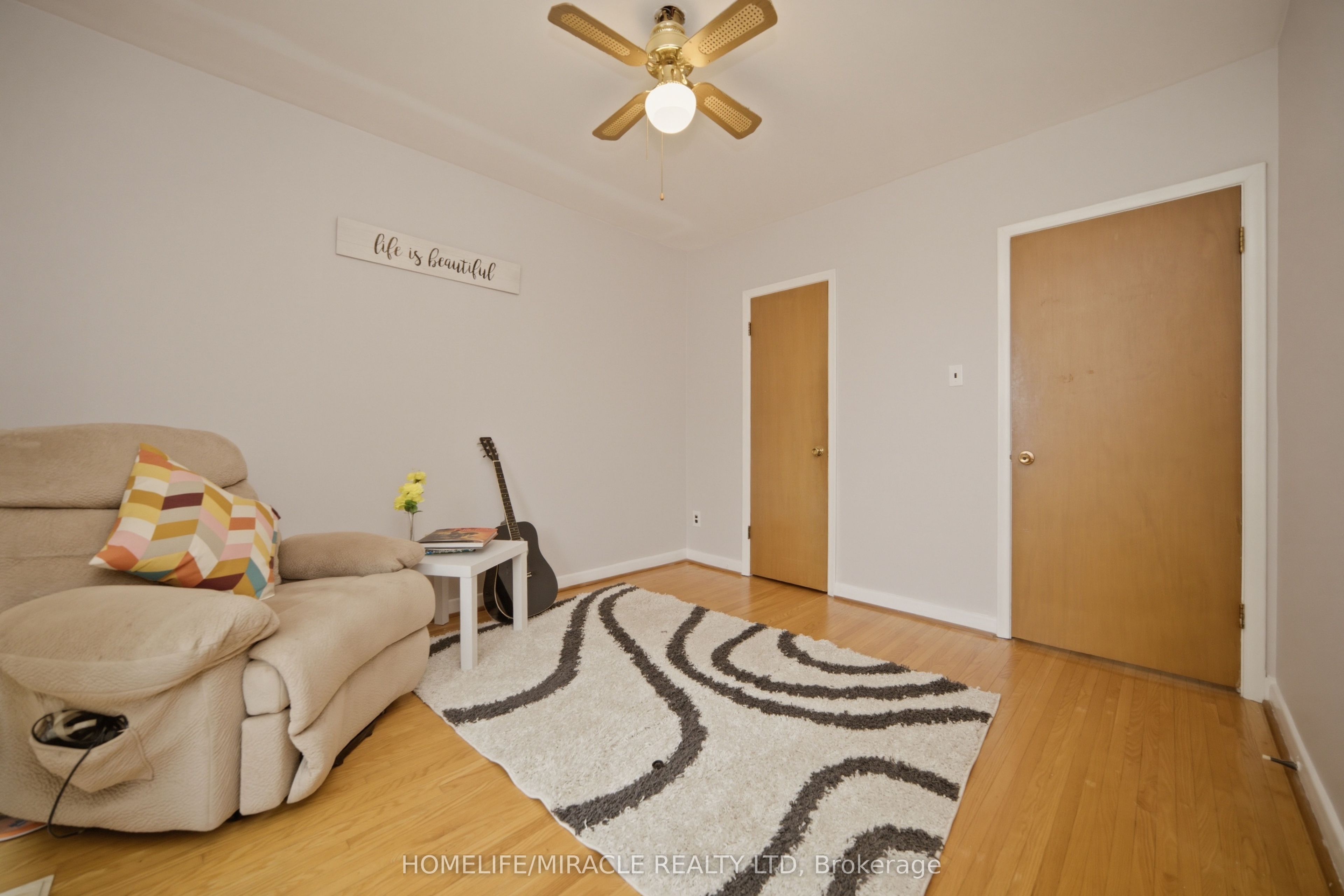 7089 Landen Court Property Photo 20