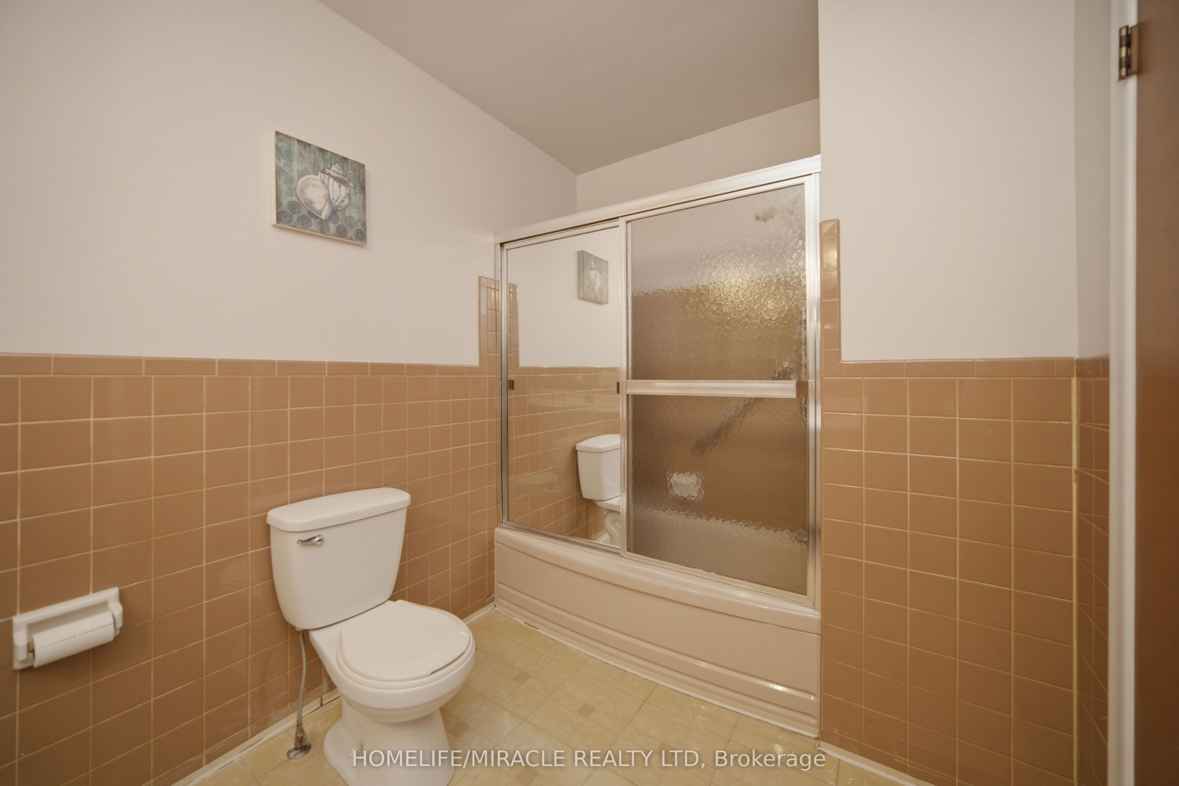 7089 Landen Court Property Photo 22