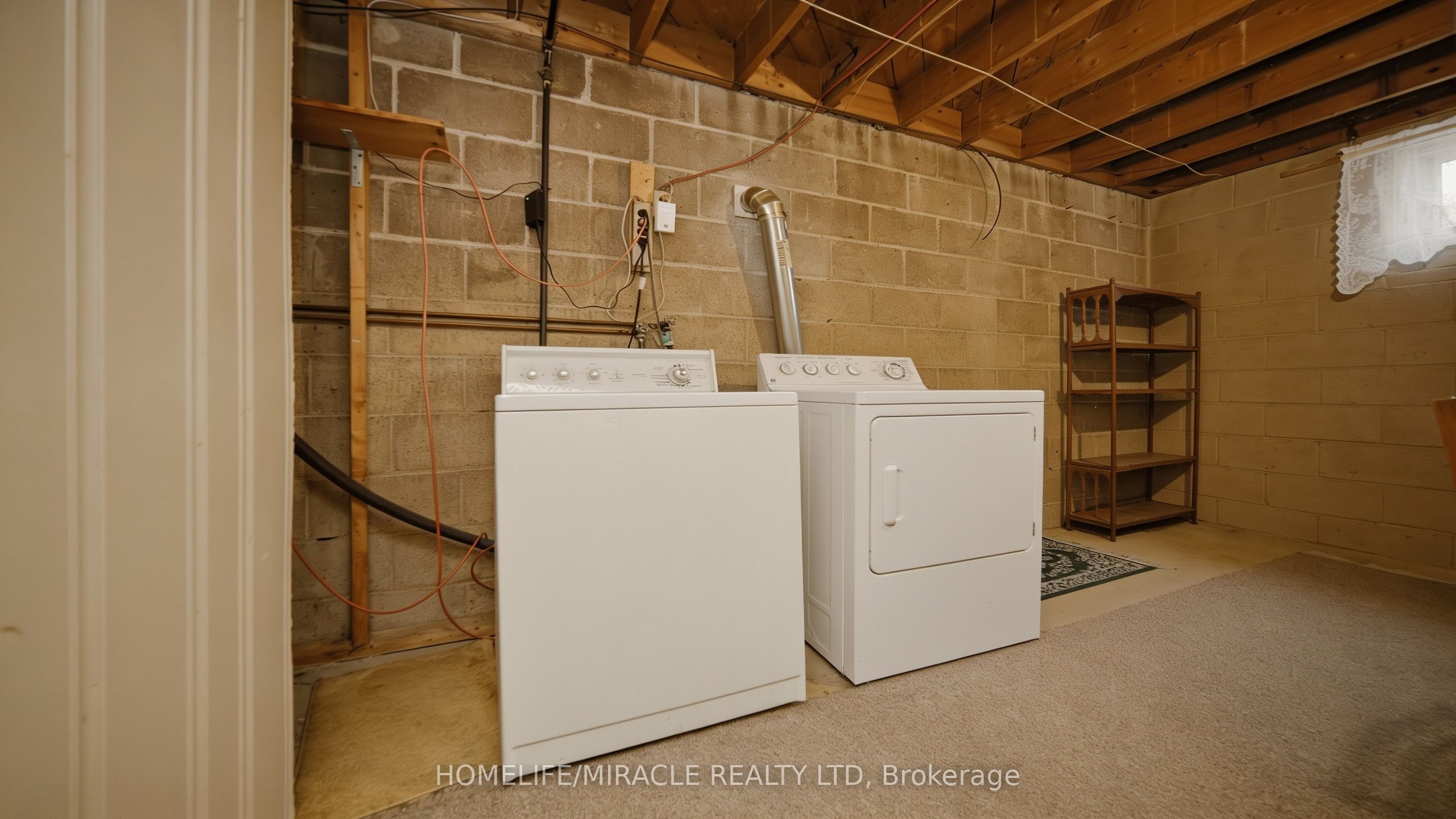 7089 Landen Court Property Photo 33