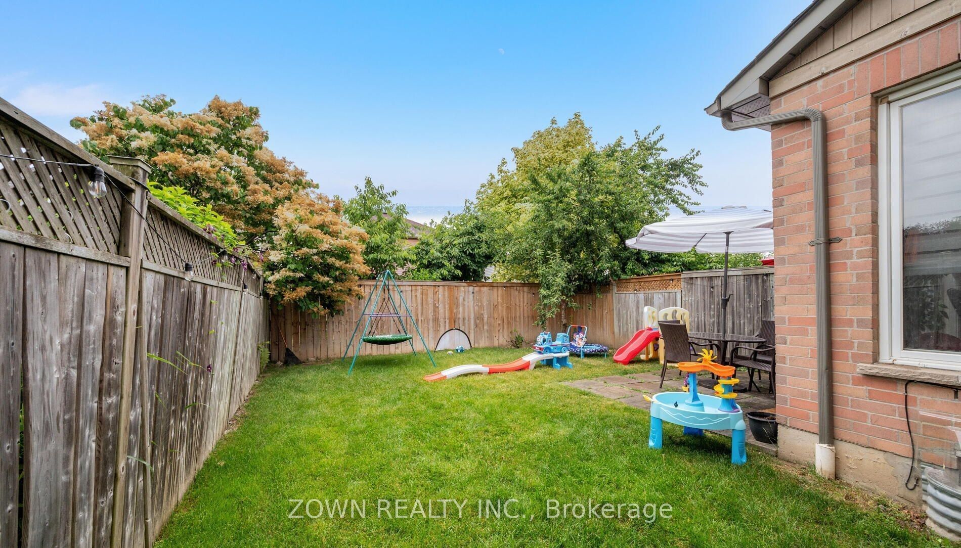 5253 Bushelgrove Circle Property Photo 11