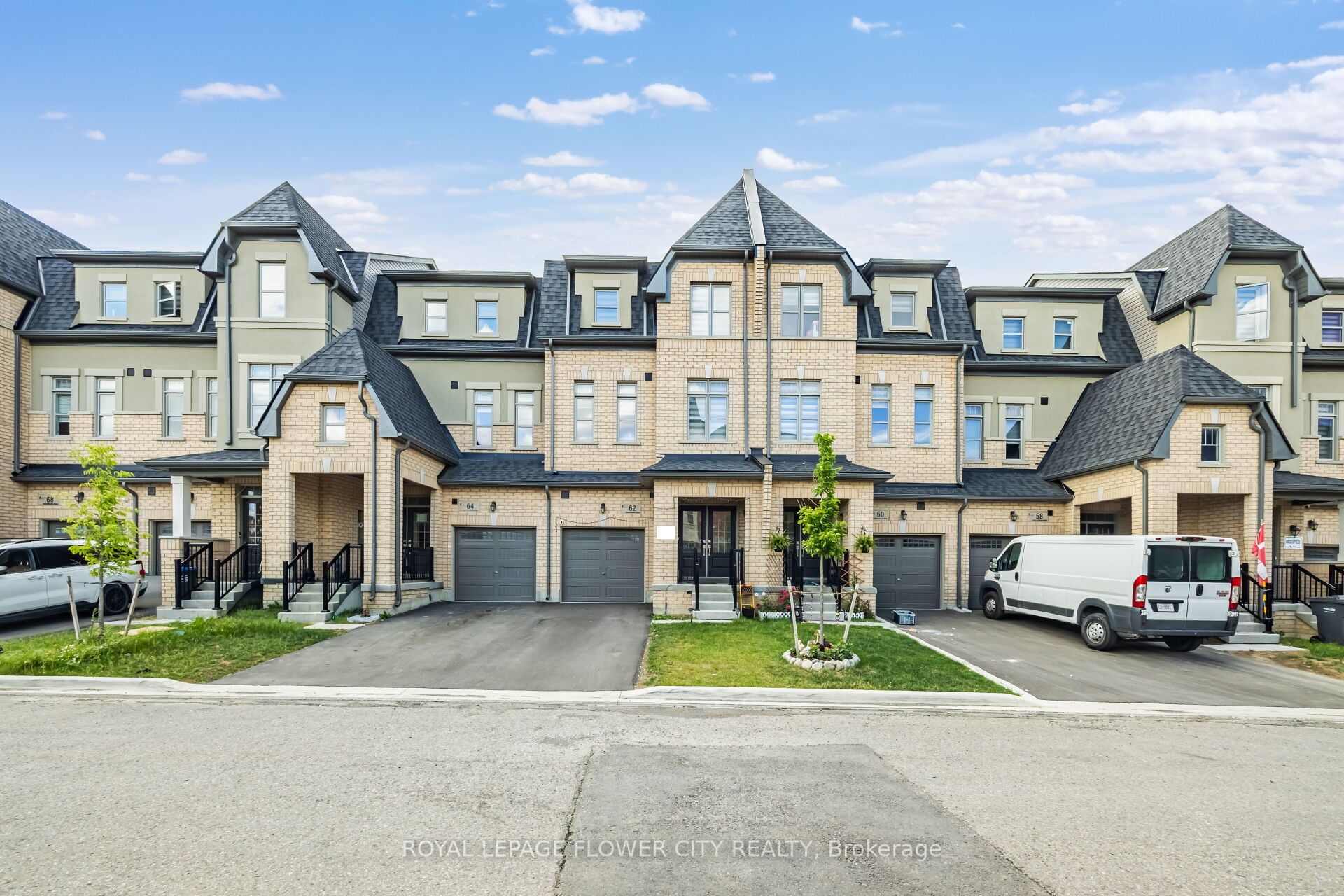 62 Foxsparrow Road Property Photo 2