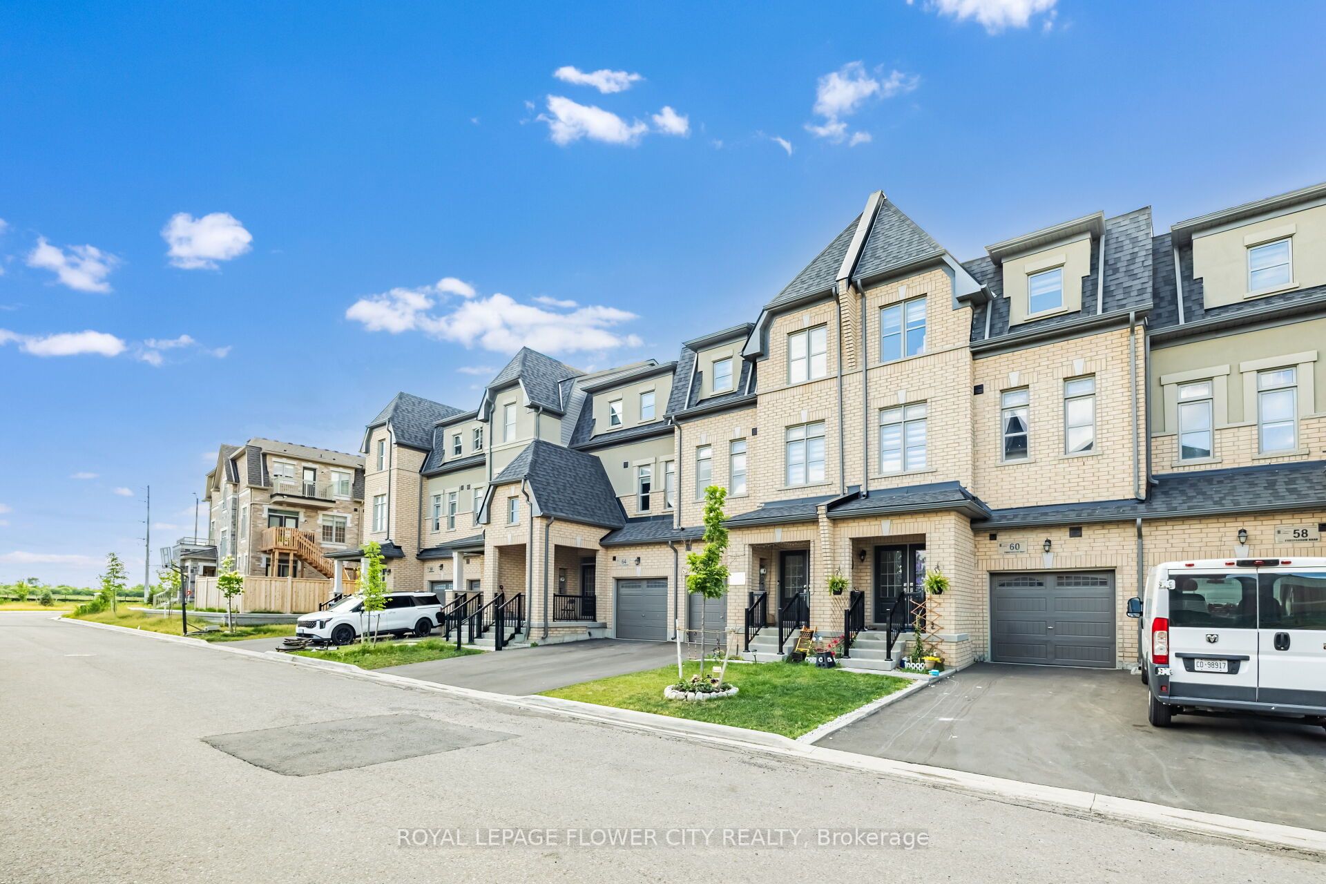62 Foxsparrow Road Property Photo 7