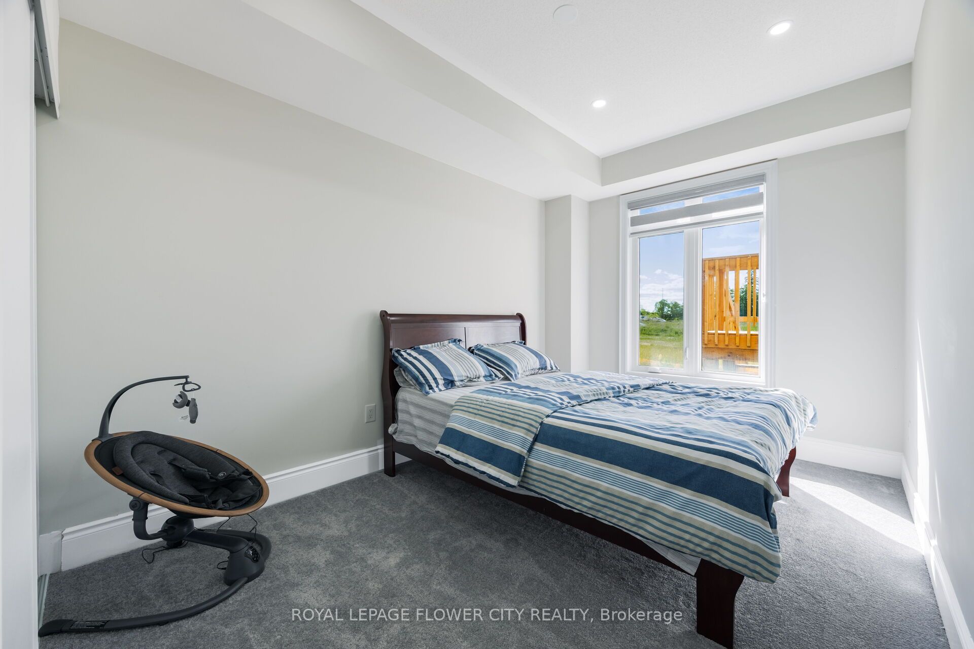 62 Foxsparrow Road Property Photo 12