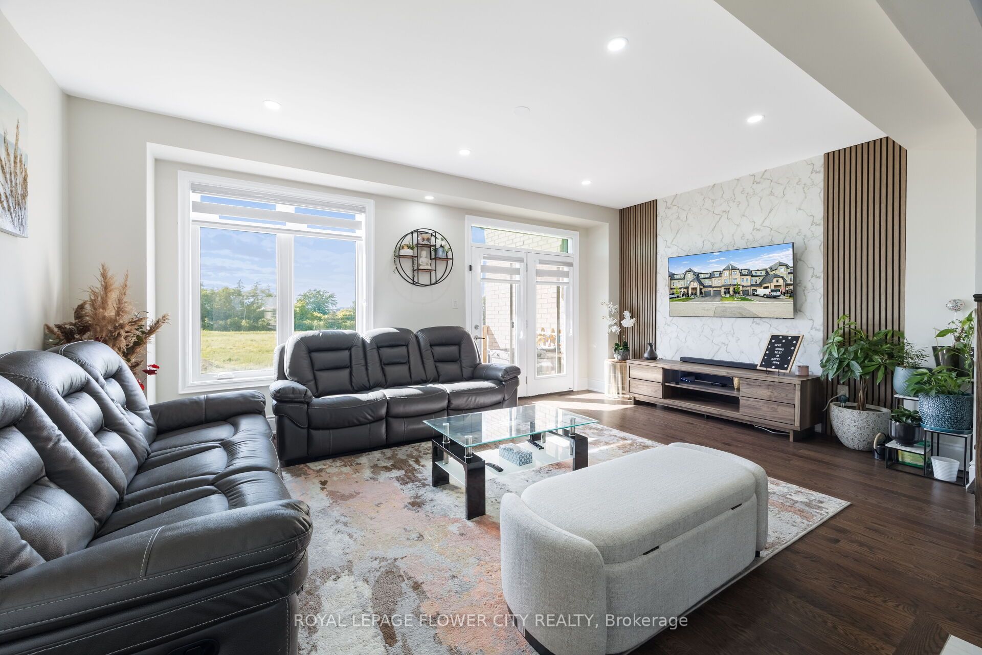 62 Foxsparrow Road Property Photo 19