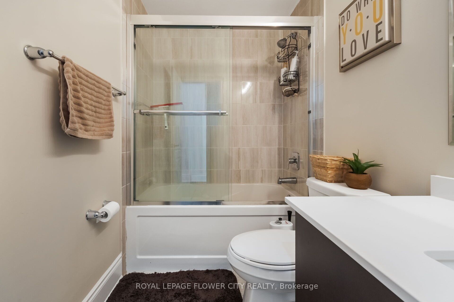 62 Foxsparrow Road Property Photo 44