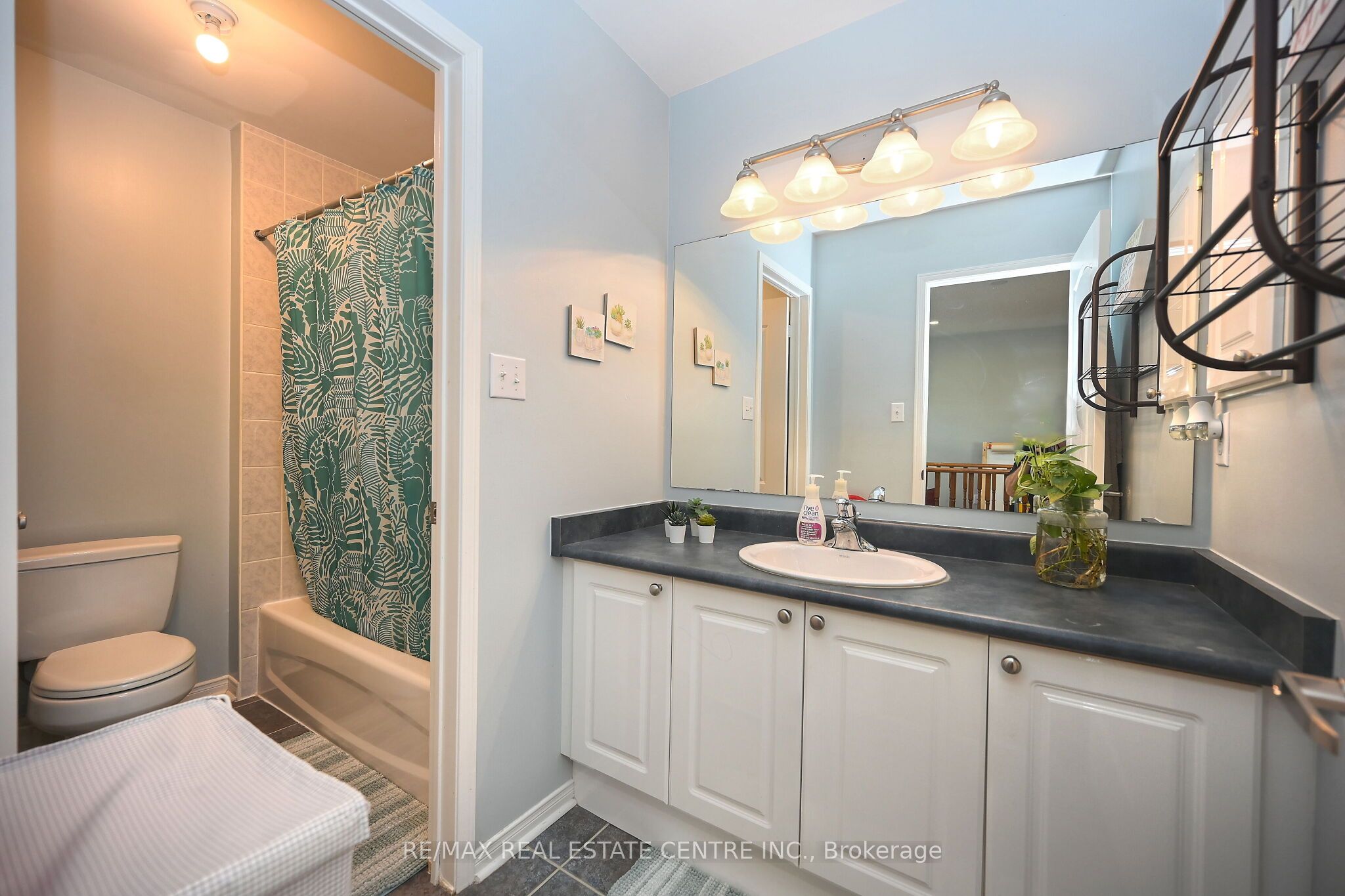1244 Field Drive Property Photo 31