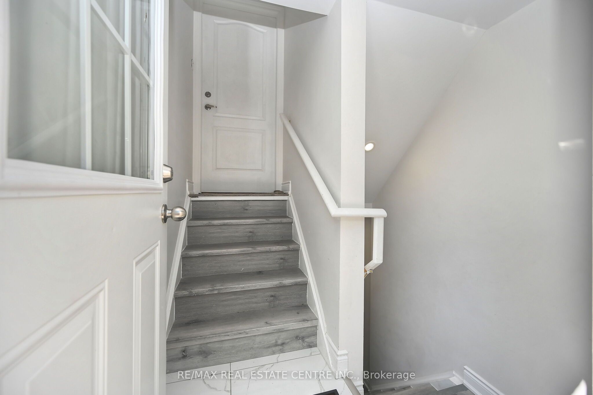 1244 Field Drive Property Photo 47