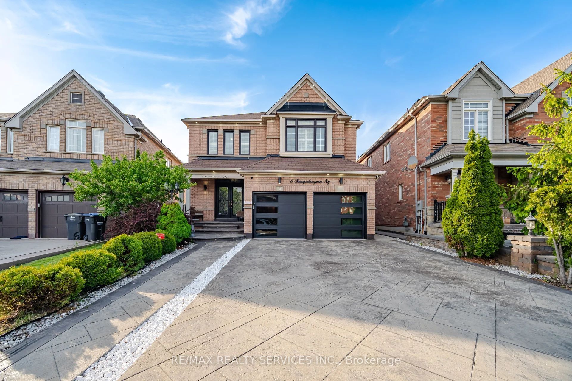 6 Snapdragon Square Property Photo 1