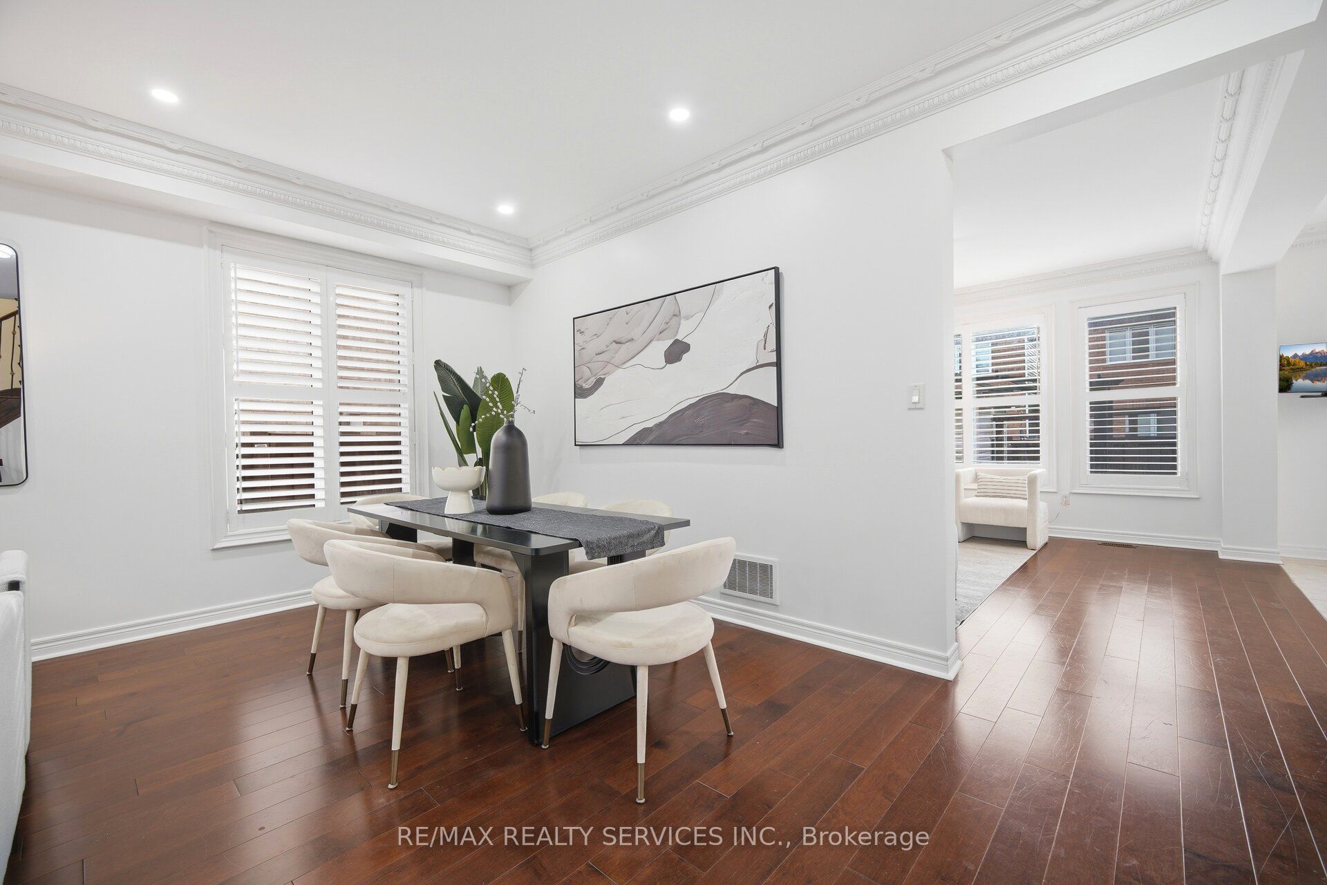 6 Snapdragon Square Property Photo 7