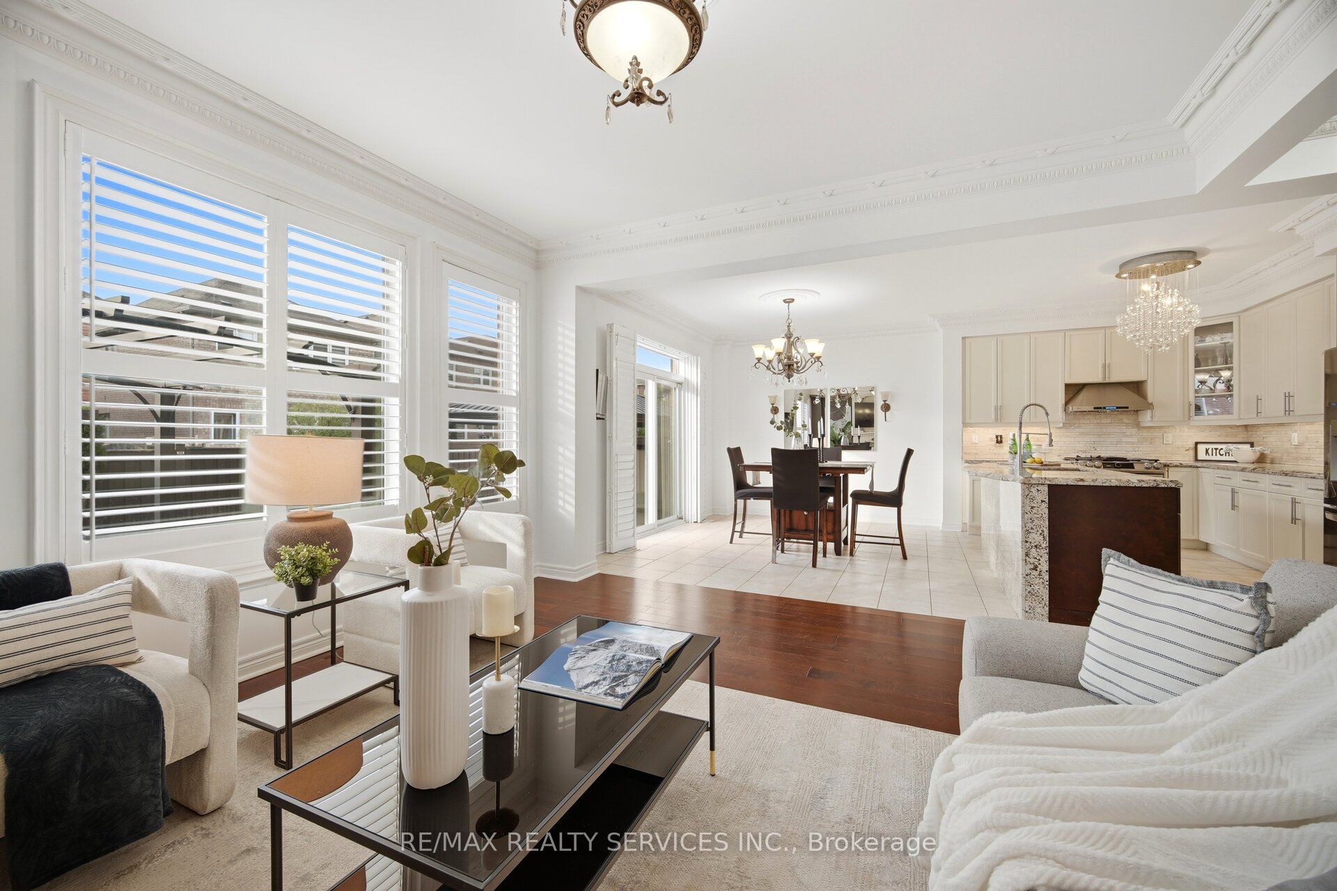 6 Snapdragon Square Property Photo 12