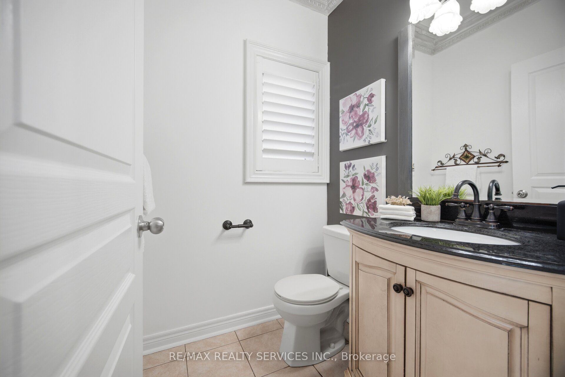 6 Snapdragon Square Property Photo 14