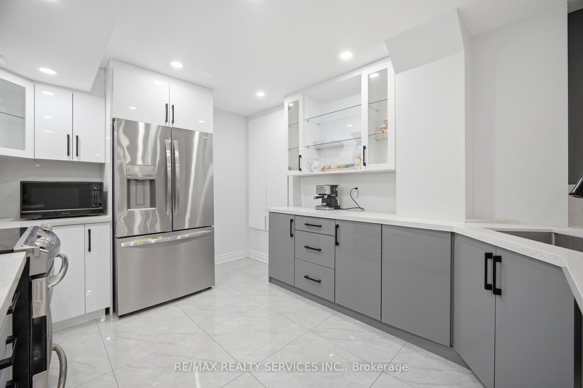 6 Snapdragon Square Property Photo 33