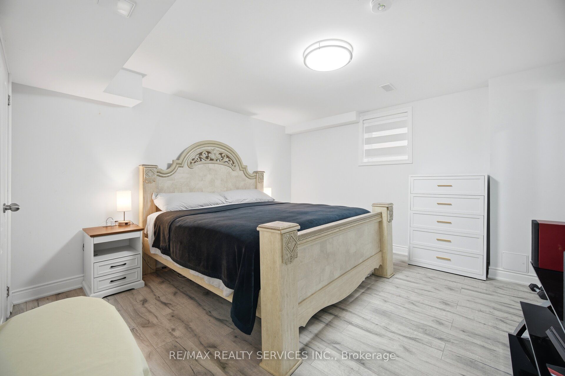 6 Snapdragon Square Property Photo 37
