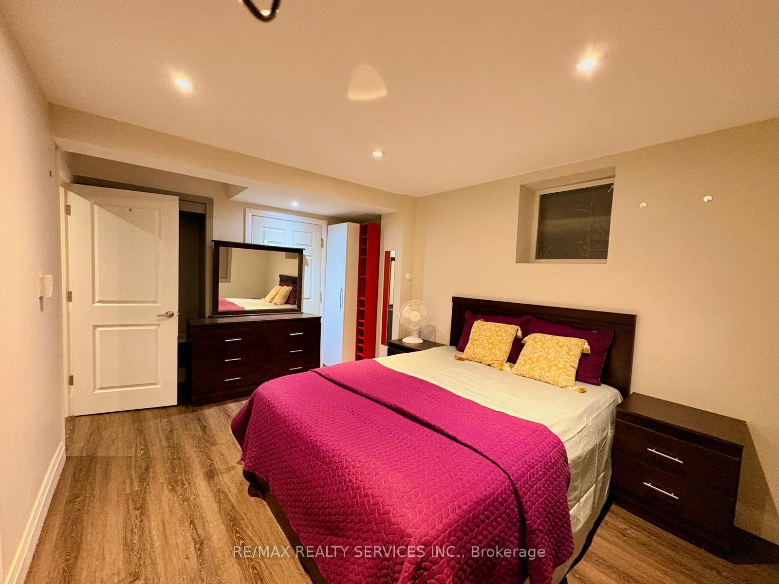 1543 Polesden Drive Property Photo 8