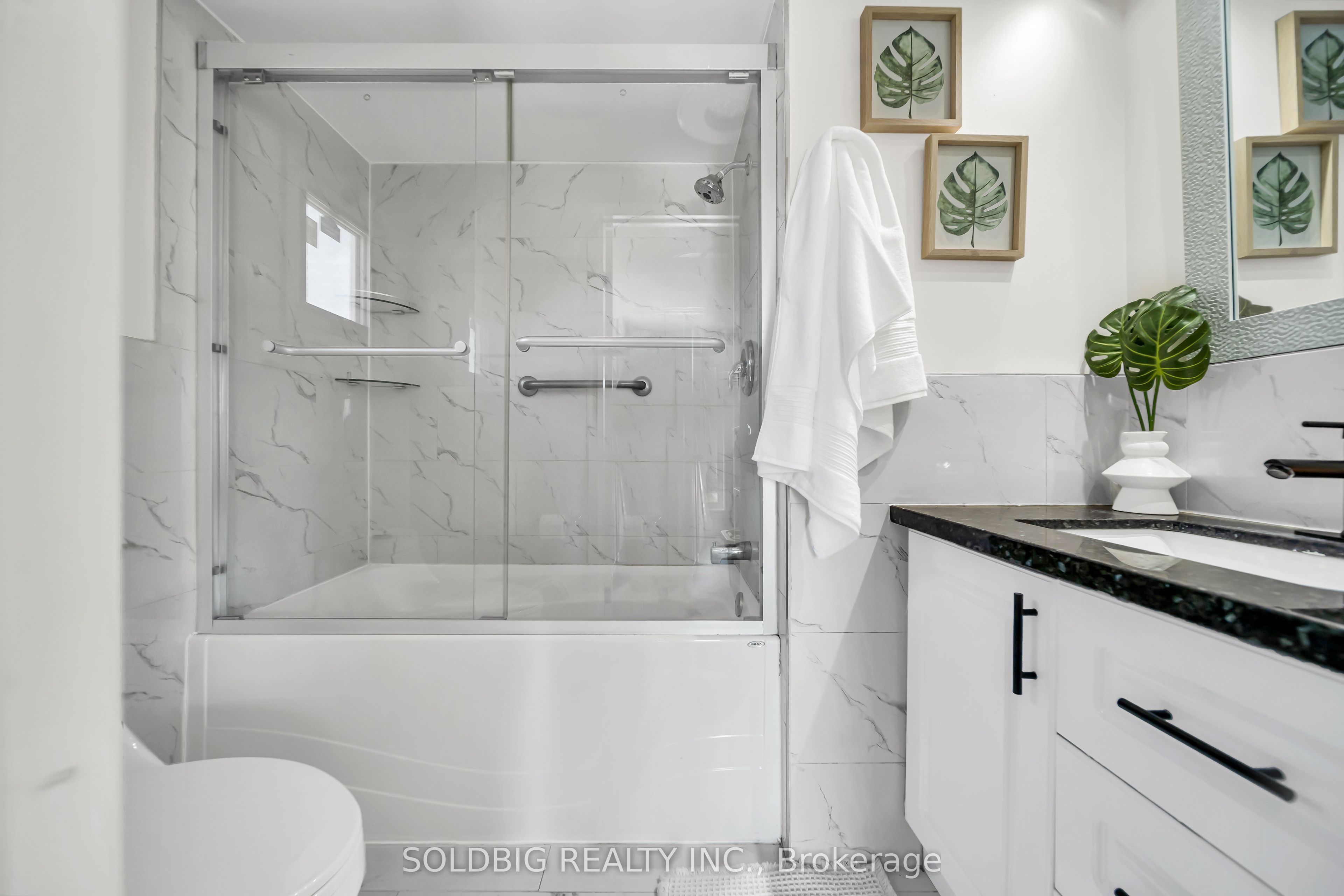 76 Banting Crescent Property Photo 19