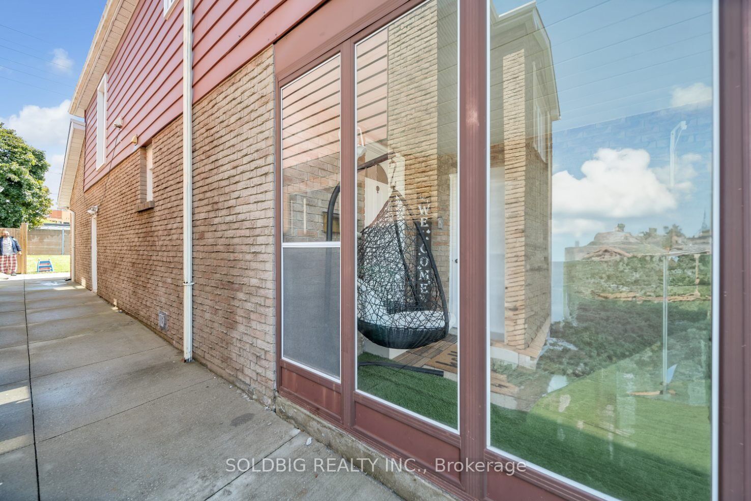 76 Banting Crescent Property Photo 29