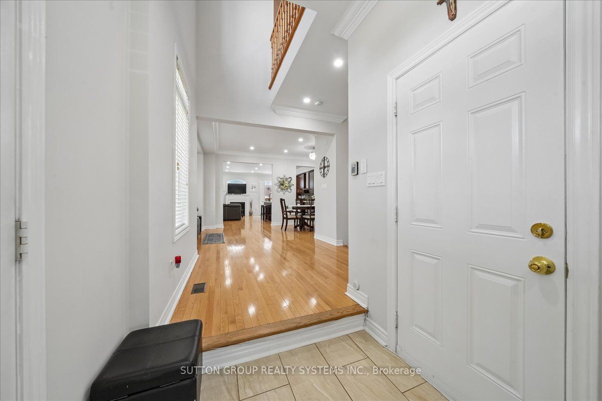 3348 Sunlight Street Property Photo 5