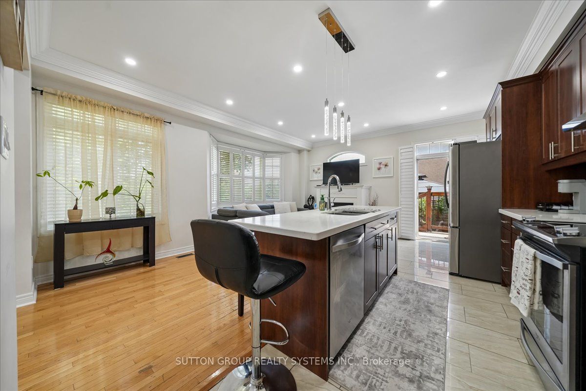 3348 Sunlight Street Property Photo 8